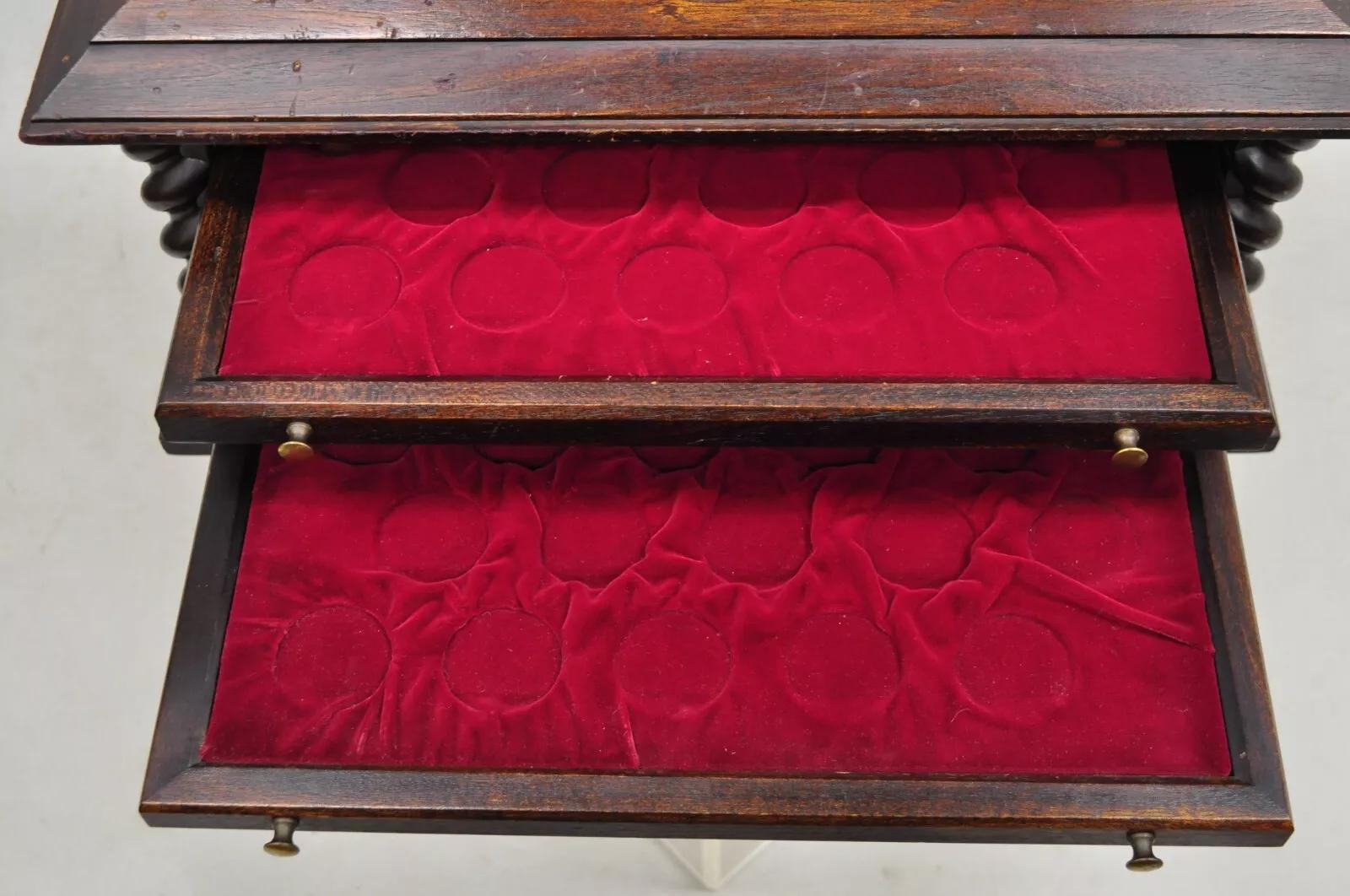 Franklin Mint Belgian Mint House Barley Twist Five Drawer Mahogany Coin Chest In Good Condition In Philadelphia, PA