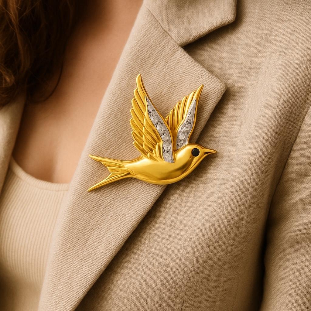 Brilliant Cut Franklin Mint Fabergé 14K Yellow Gold Bird Brooch with Diamond Accents For Sale