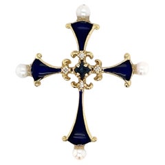 Pendentif croix Franklin Mint Igor Carl Faberge en perle, saphir et diamant 14 carats