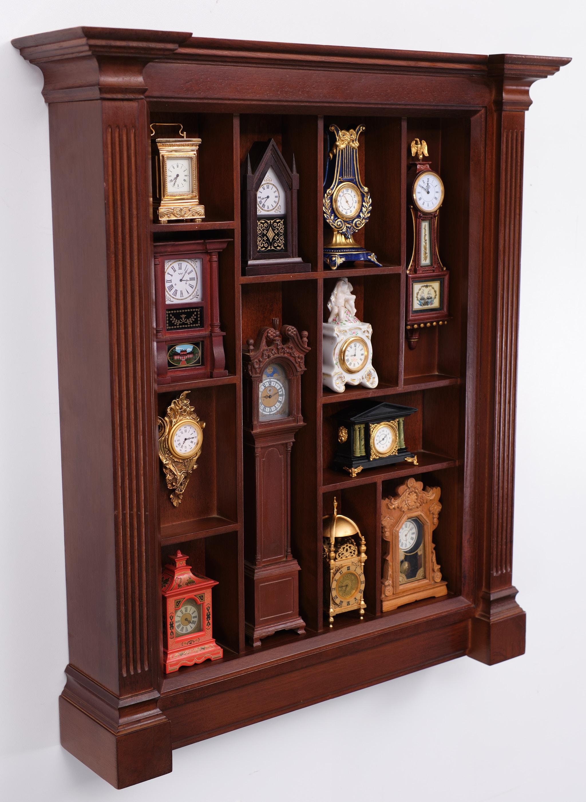 North American Franklin MInt Miniature Clocks Collection, 1980s For Sale