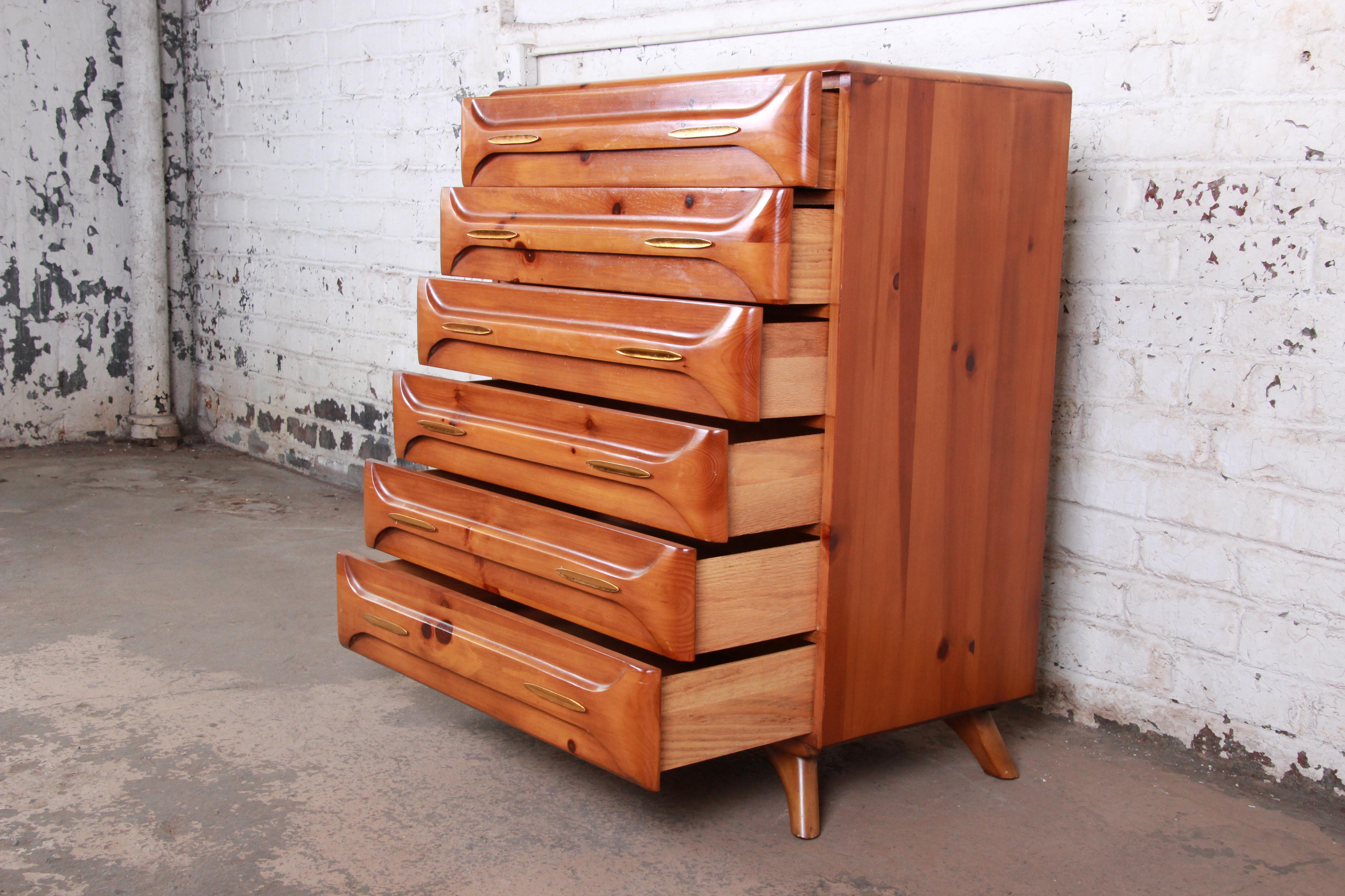 Franklin Shockey Rustic Modern Sculptured Pine Highboy Dresser, 1950s In Good Condition In South Bend, IN