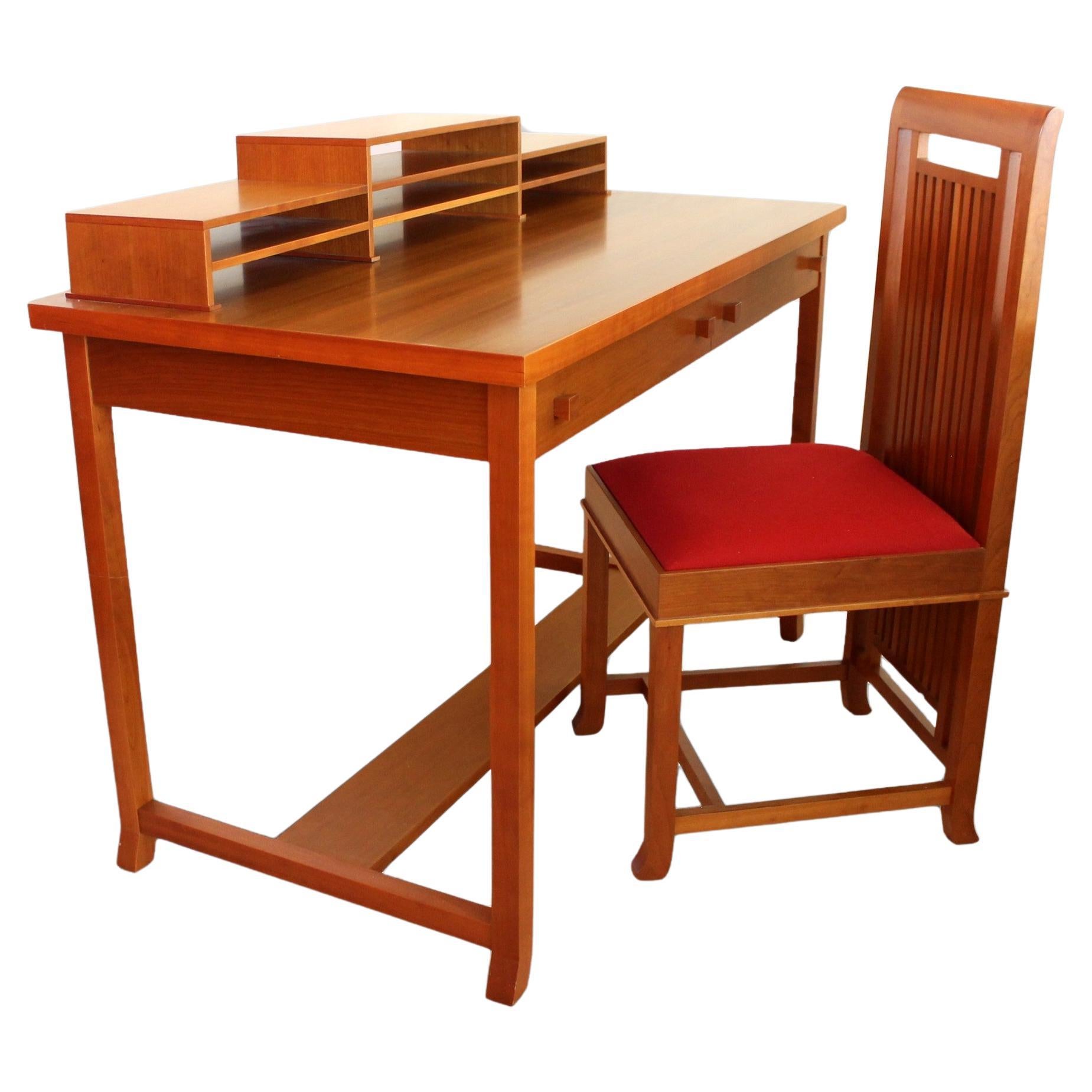 Franlk Lloyd Wright Desk en venta