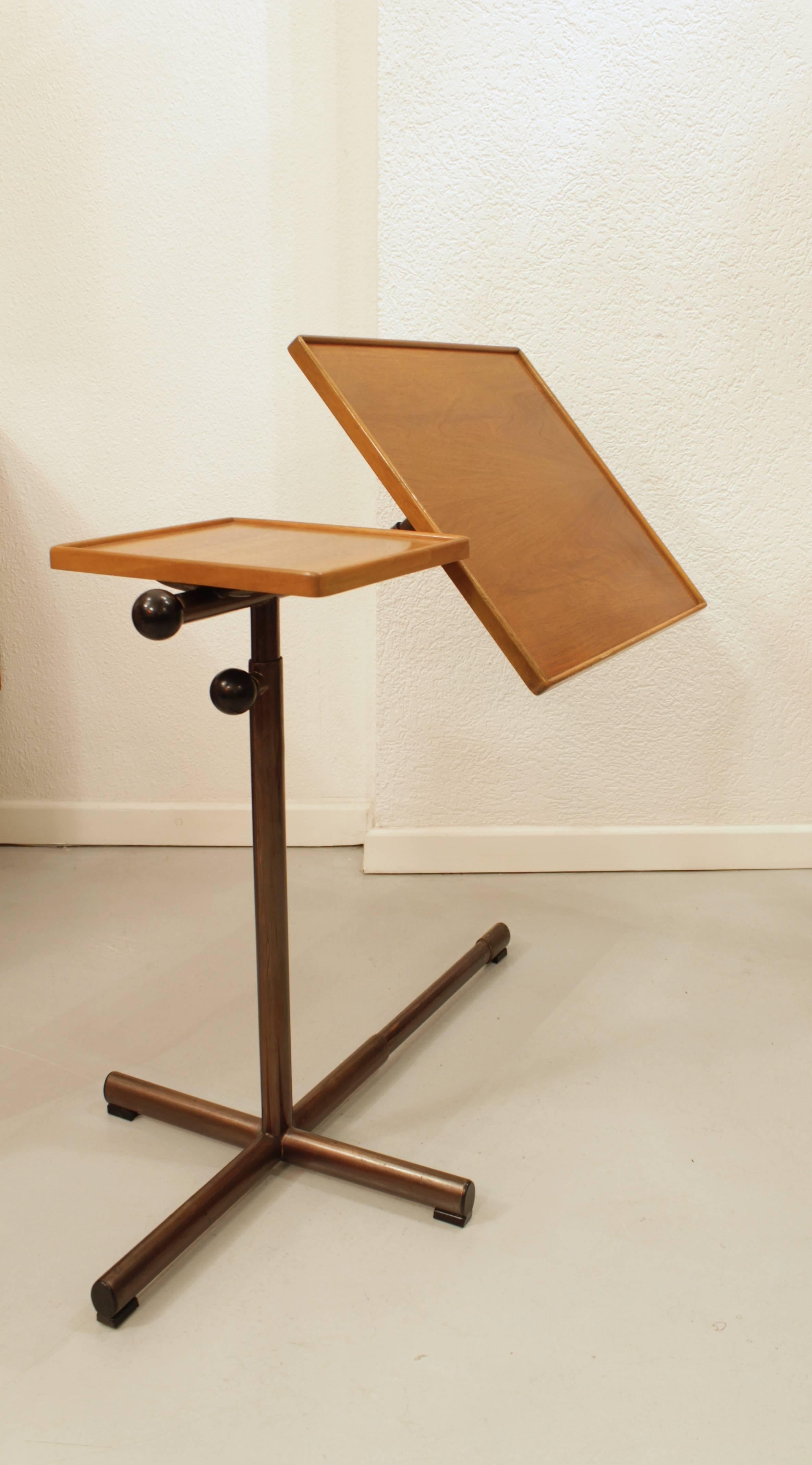 Franois Caruelle Beistelltisch mit Gelenk 1