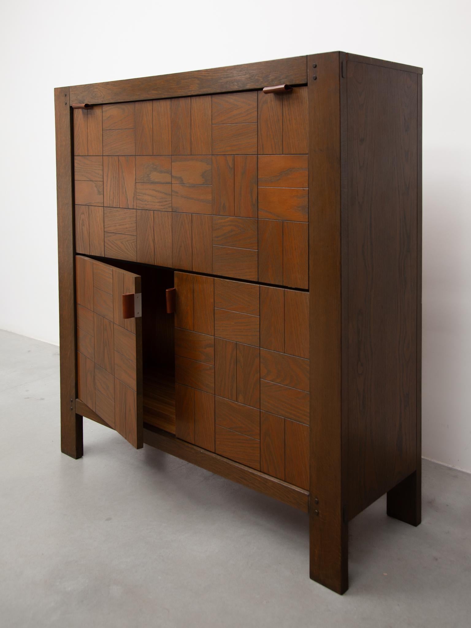 Cuir Frans Defour, Belgique, buffet haut de bar des années 1970 en vente