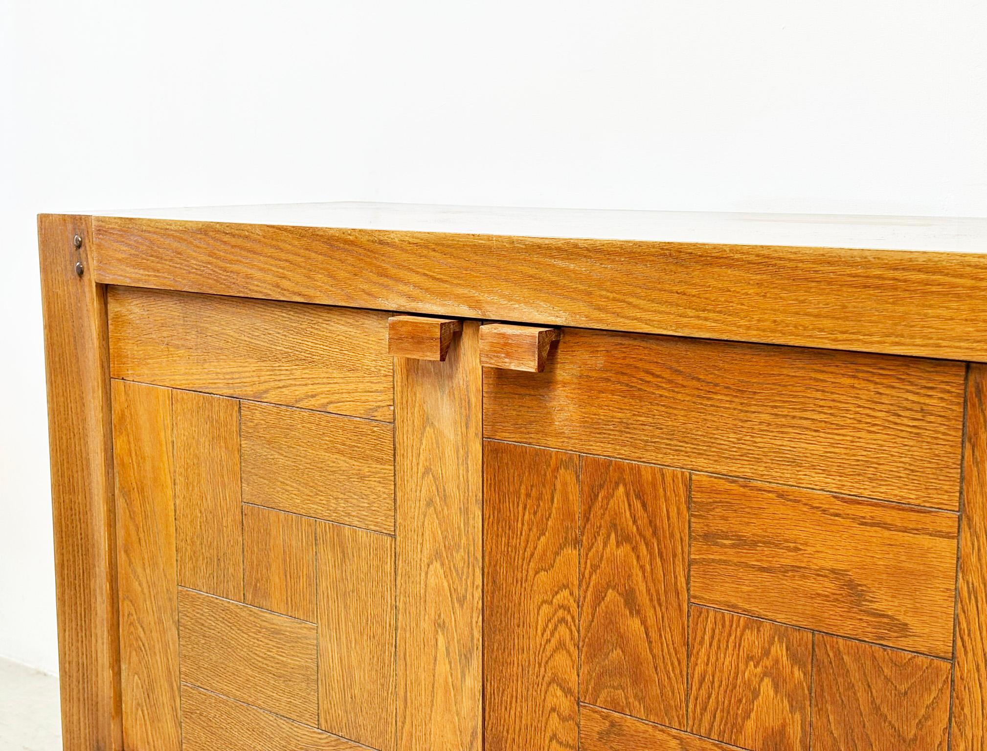 Frans Defour graphical oak sideboard 3
