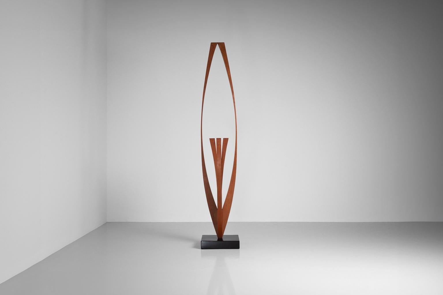 Frans Hermes sculpture abstraite en pin Pays-Bas 1970 en vente 3
