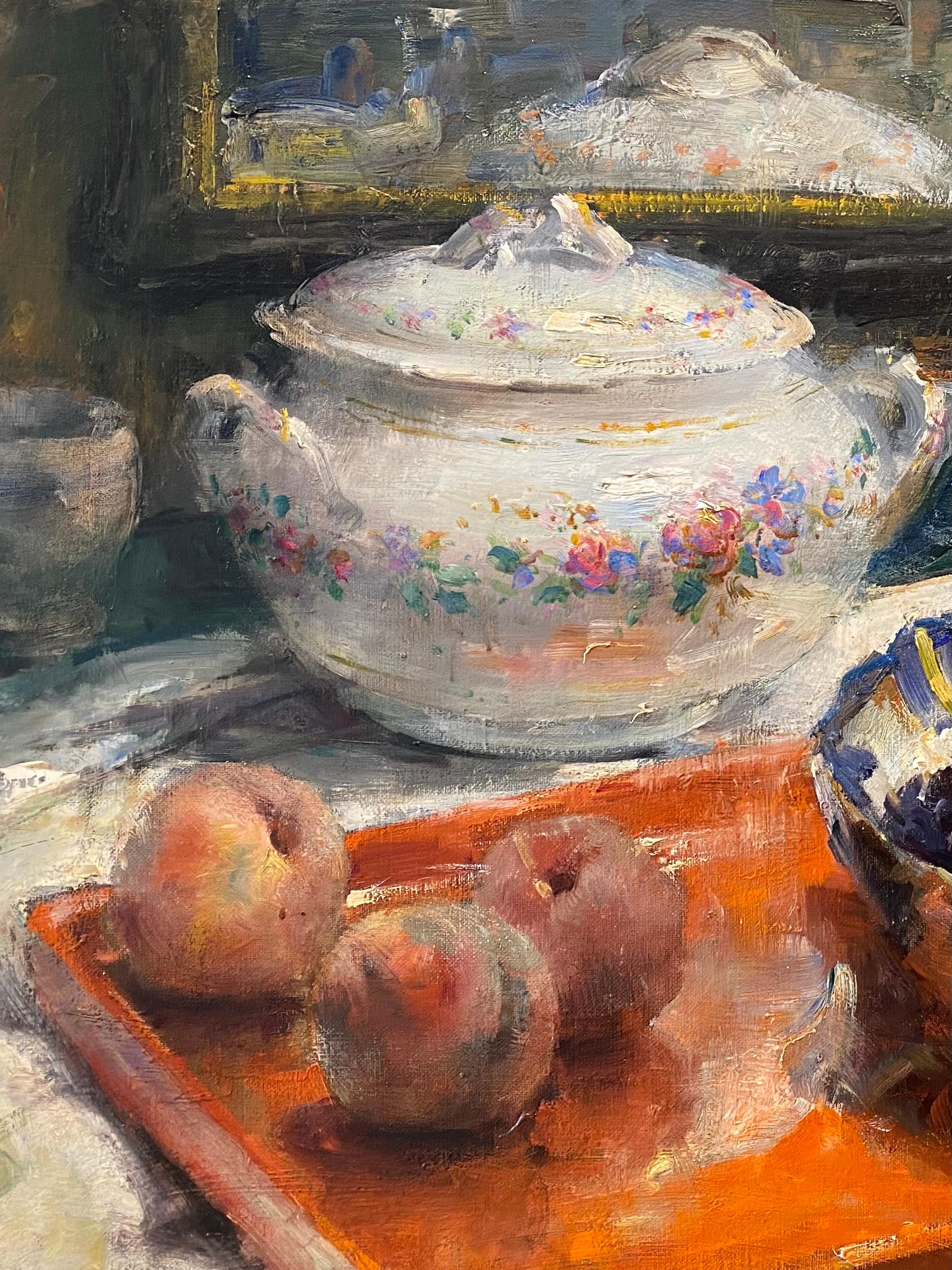 Natura morta con porcellana e frutta' Frans Mortelmans (1865 - Anversa - 1936) in vendita 2