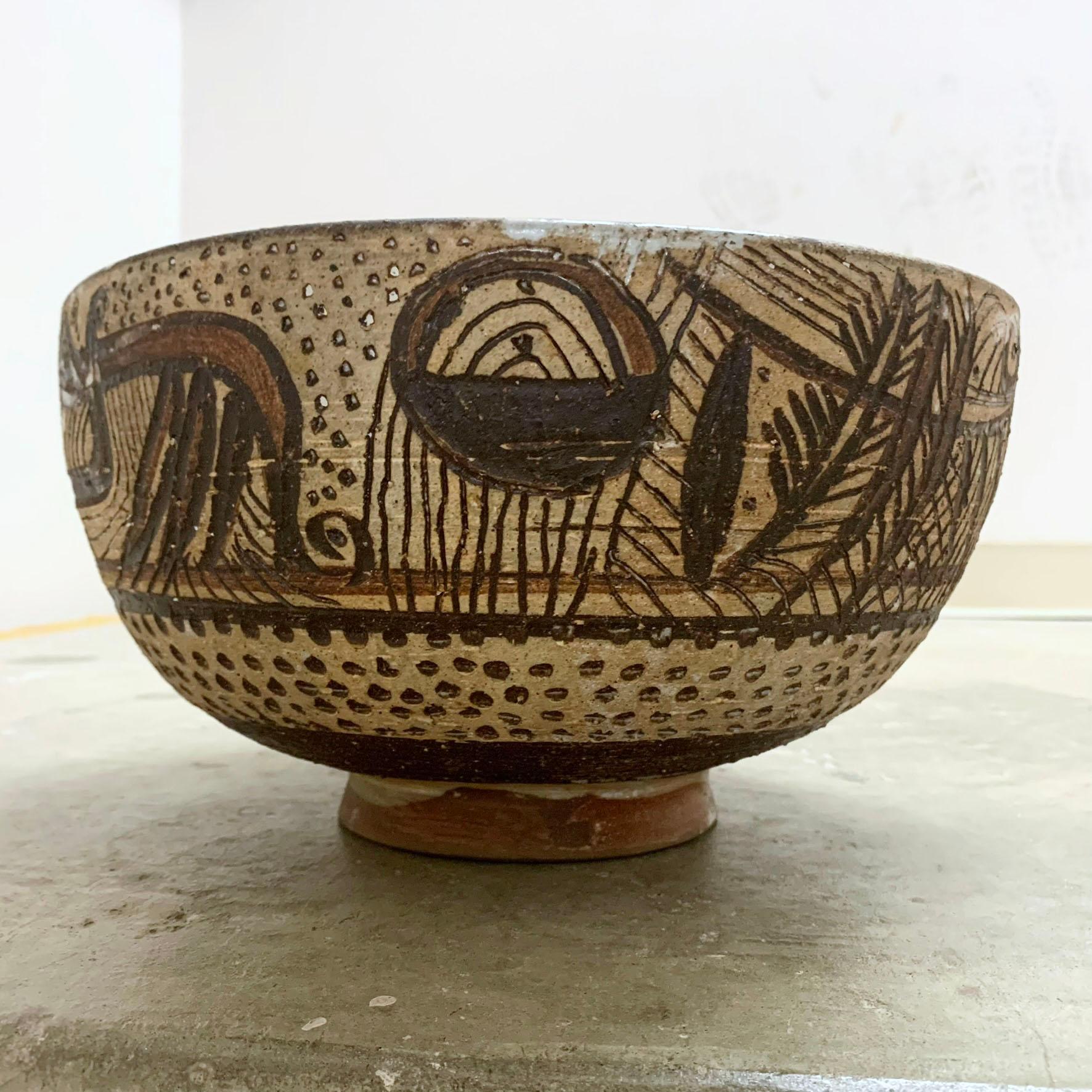 Frans Wildenhain Sgrafitto und Slip dekorierte Studio Pottery Schale C. 1950s (amerikanisch) im Angebot