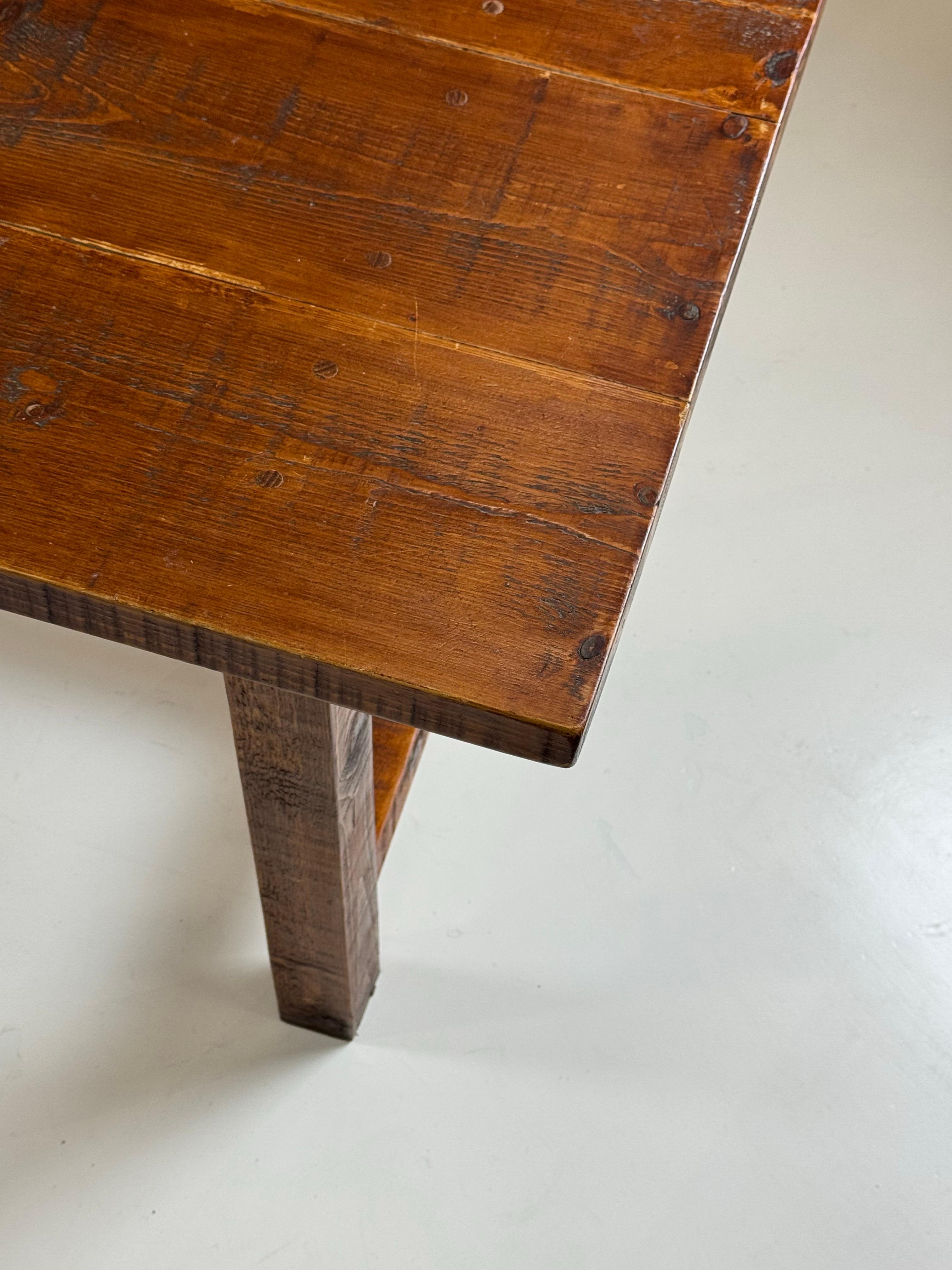 Pin Table à langer française 300cm à l'anglaise en vente