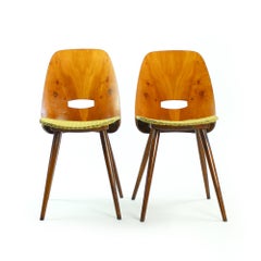 Frantisek Jirak Lollipop Dining Chairs in Walnut Veneer for Tatra, circa 1960