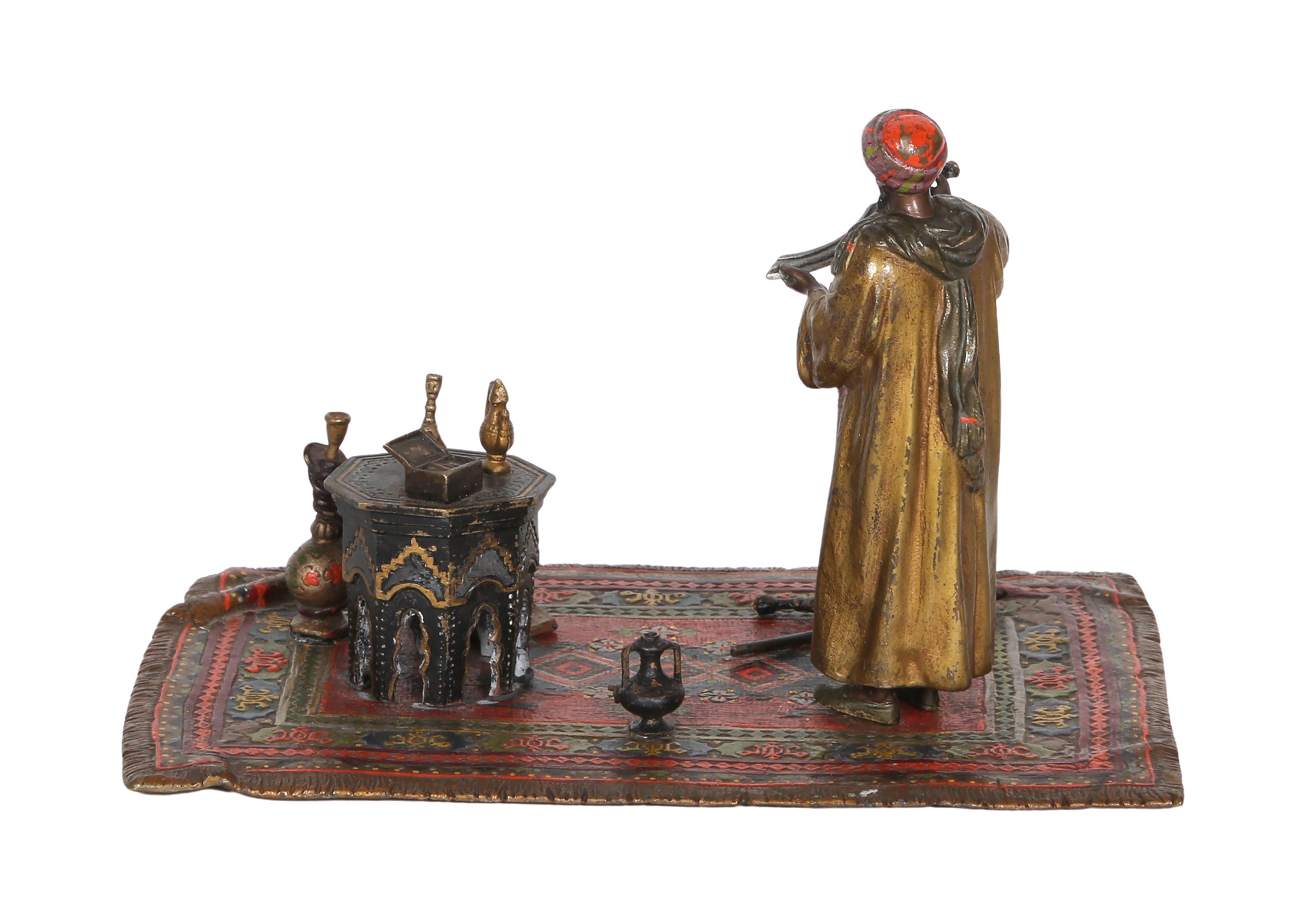 Merchant, Orientalist Bronze Sculpture by Franz Bergmann For Sale 4