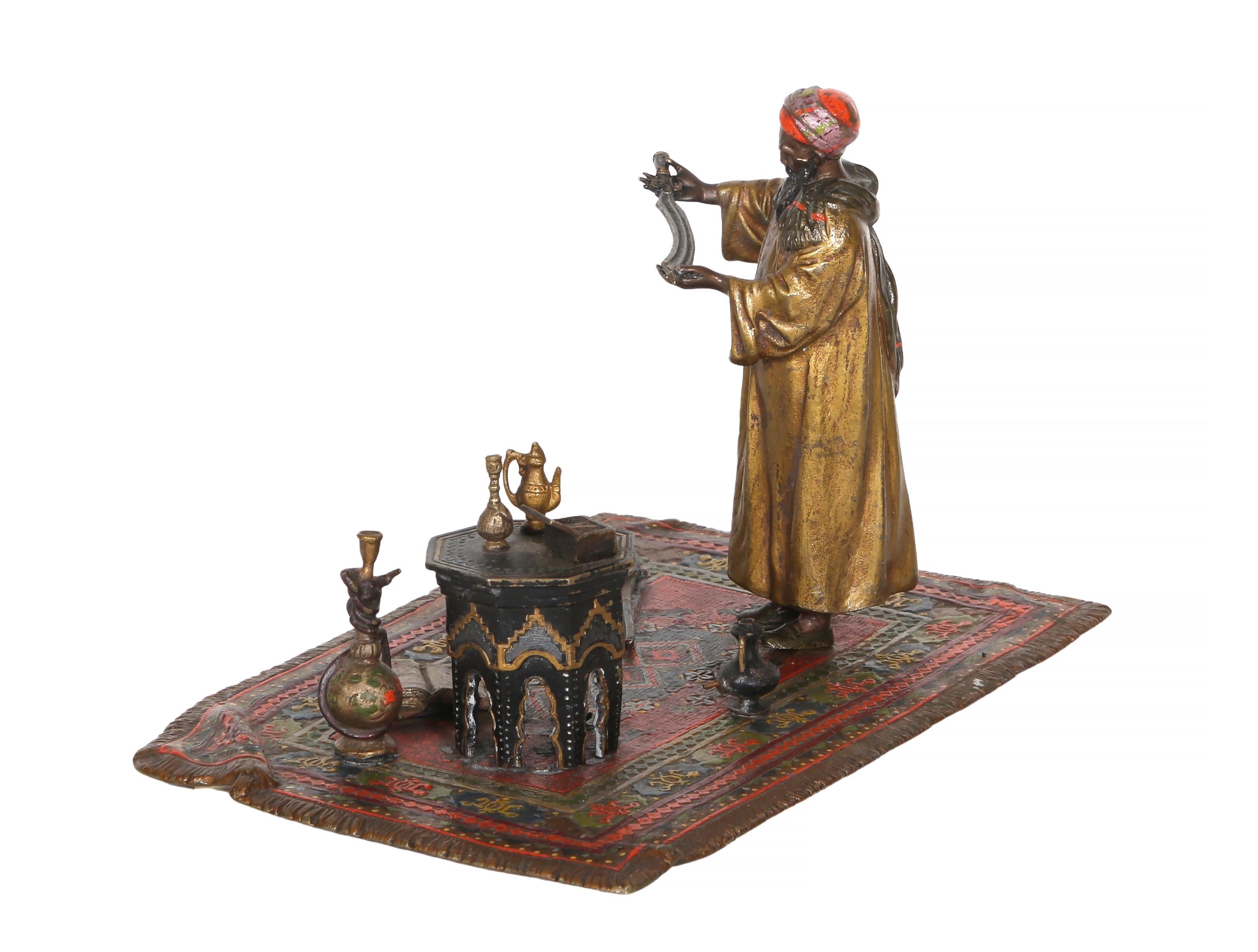 Merchant, Orientalist Bronze Sculpture by Franz Bergmann For Sale 5