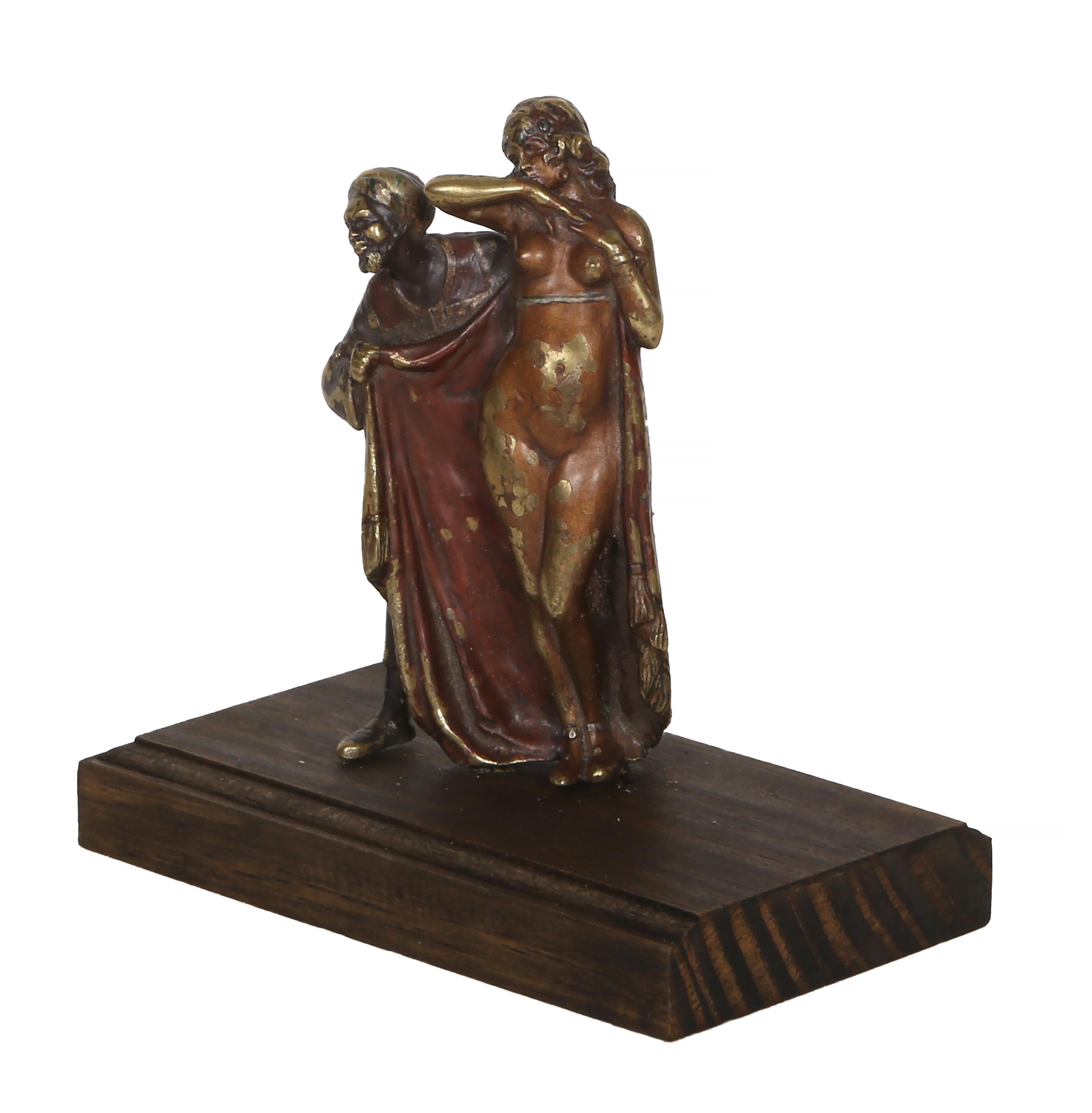 Slave Trader, Orientalist Bronze Sculpture on wooden base by Franz Bergmann For Sale 6