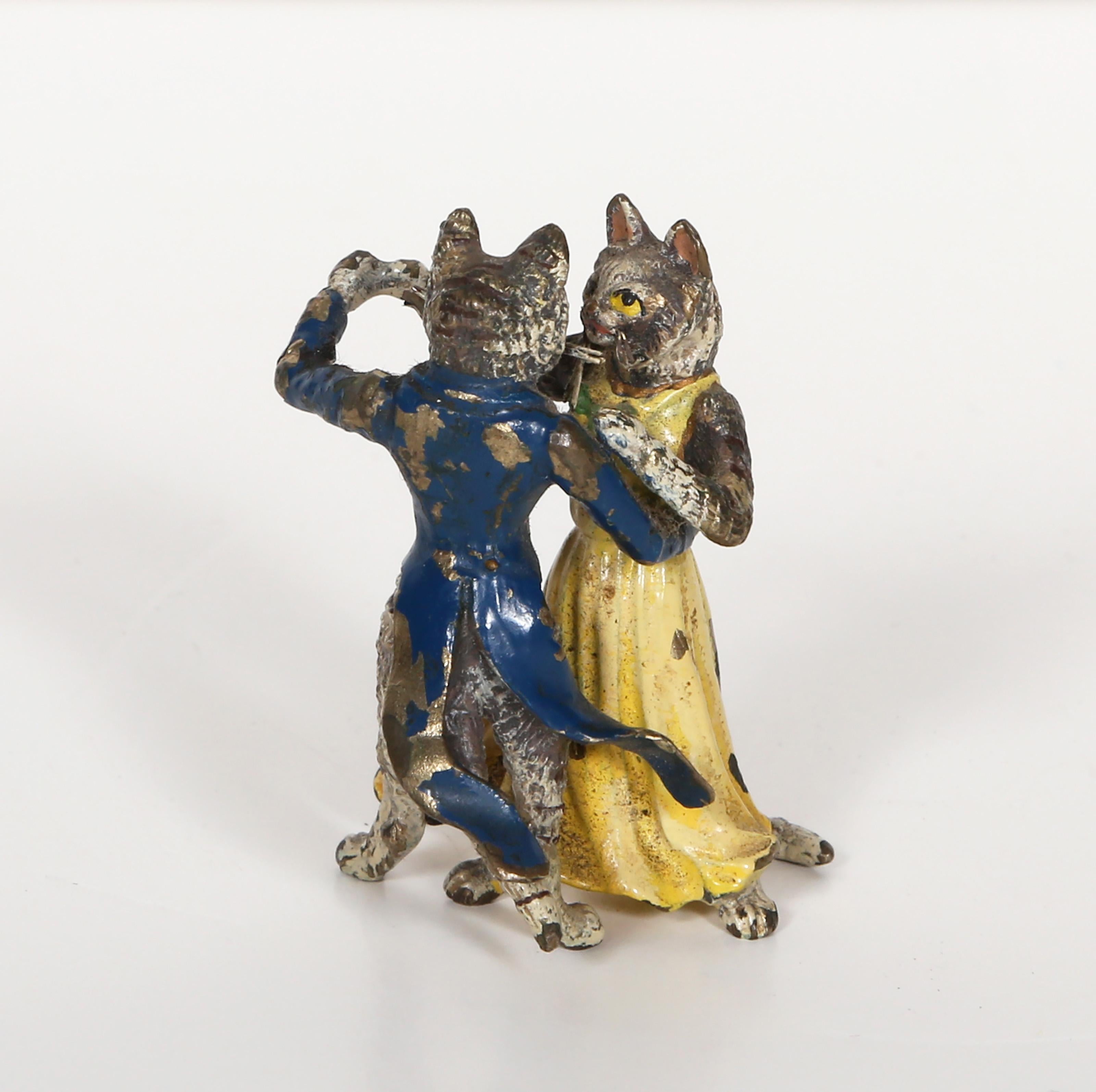 Two Cats Dancing, Orientalist Bronze Sculpture by Franz Bergmann For Sale 4