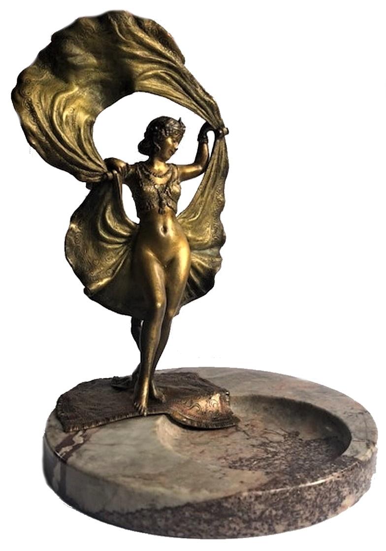 Franz Bergmann, Wiener Erotic-Skulptur-Ablageschale aus Bronze und Marmor, ca. 1900 (Art nouveau) im Angebot