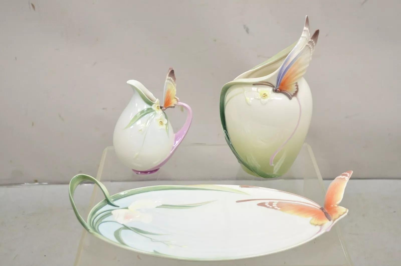 Plato ornamental de porcelana con asas Papillon Butterfly de la Colección Franz en venta 2