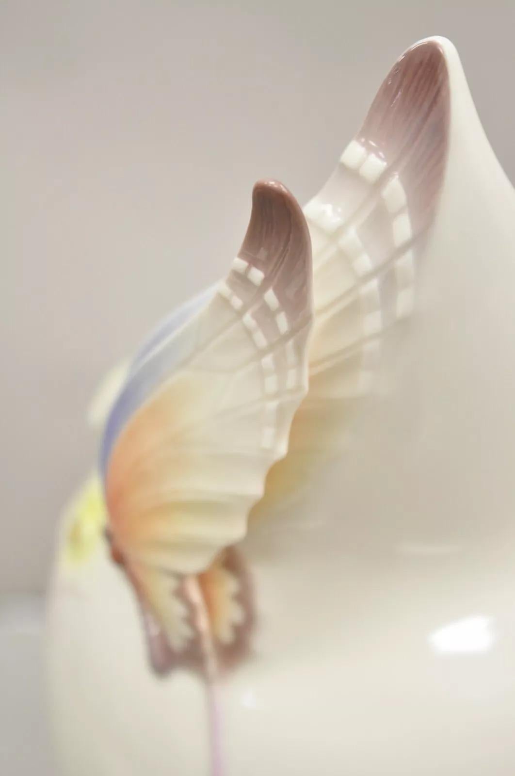 Franz Kollektion Papillon Schmetterling Porzellan Ornamental Weinkühler Vase im Zustand „Gut“ im Angebot in Philadelphia, PA