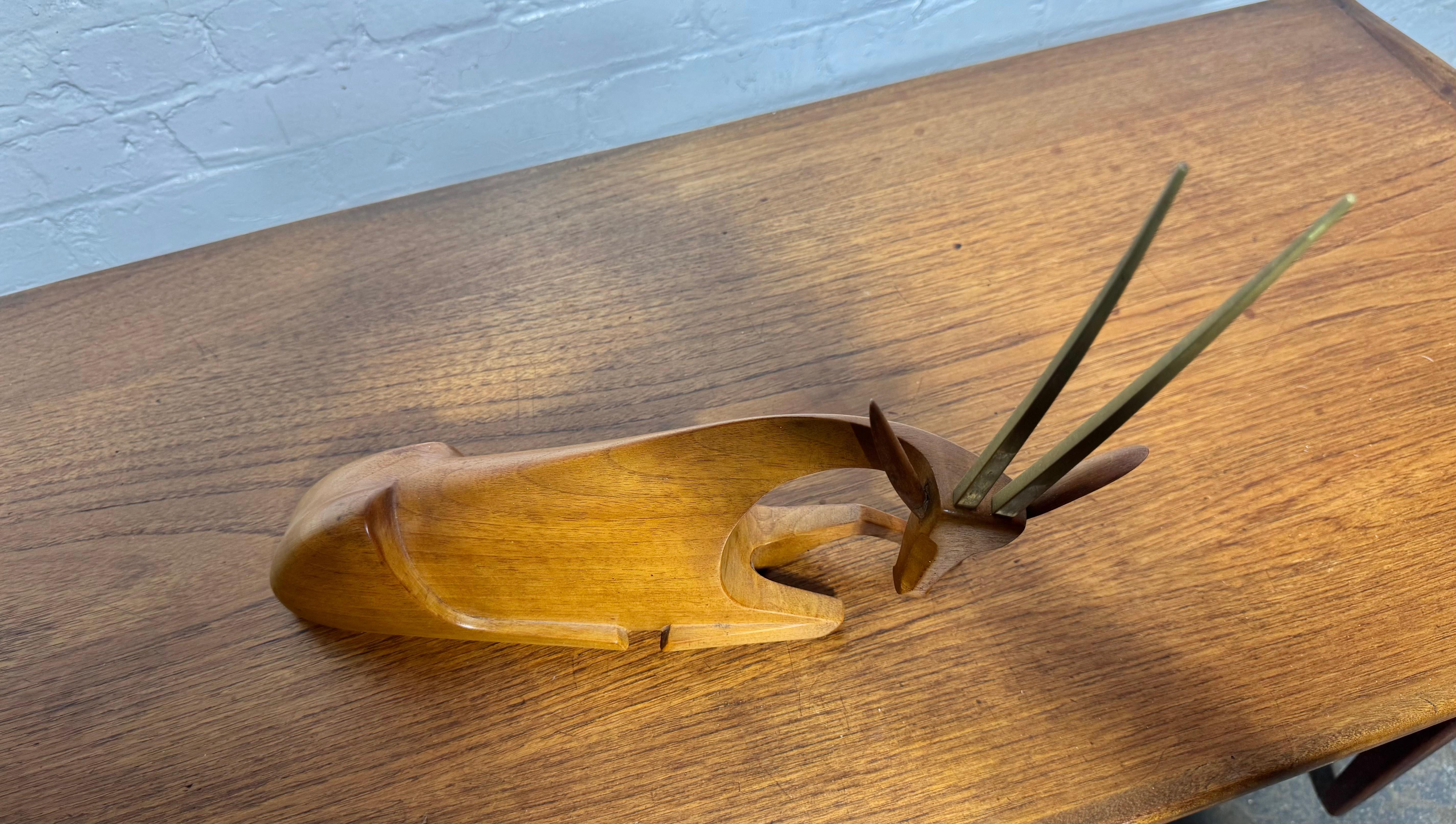 Sculpté Franz Hagenauer  Antilope Werkstätte Hagenauer sculpture en bois et laiton en vente