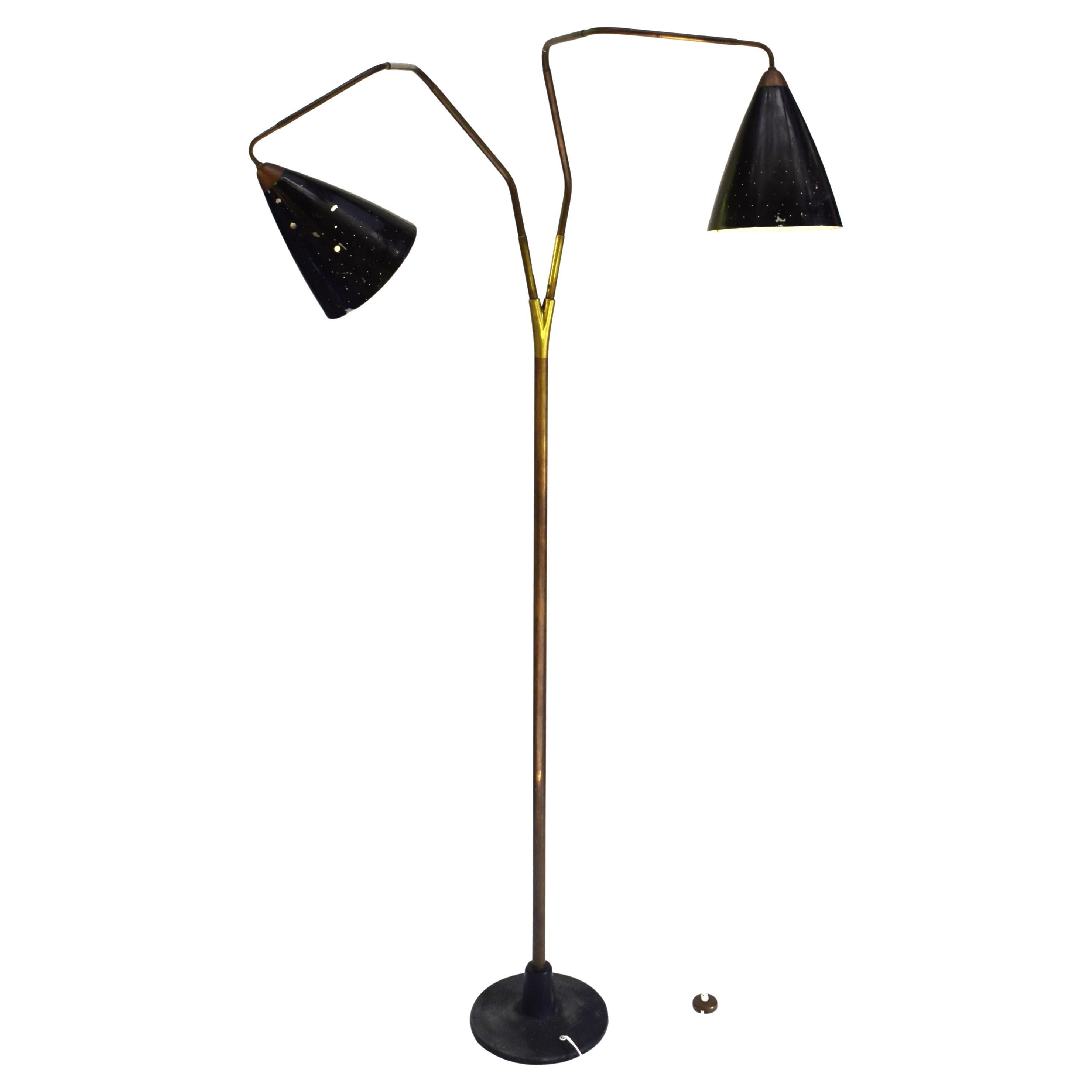 Franz Hagenauer, lámpara de pie Flamingo de calidad de museo (patente de ángulo de tubo) en venta