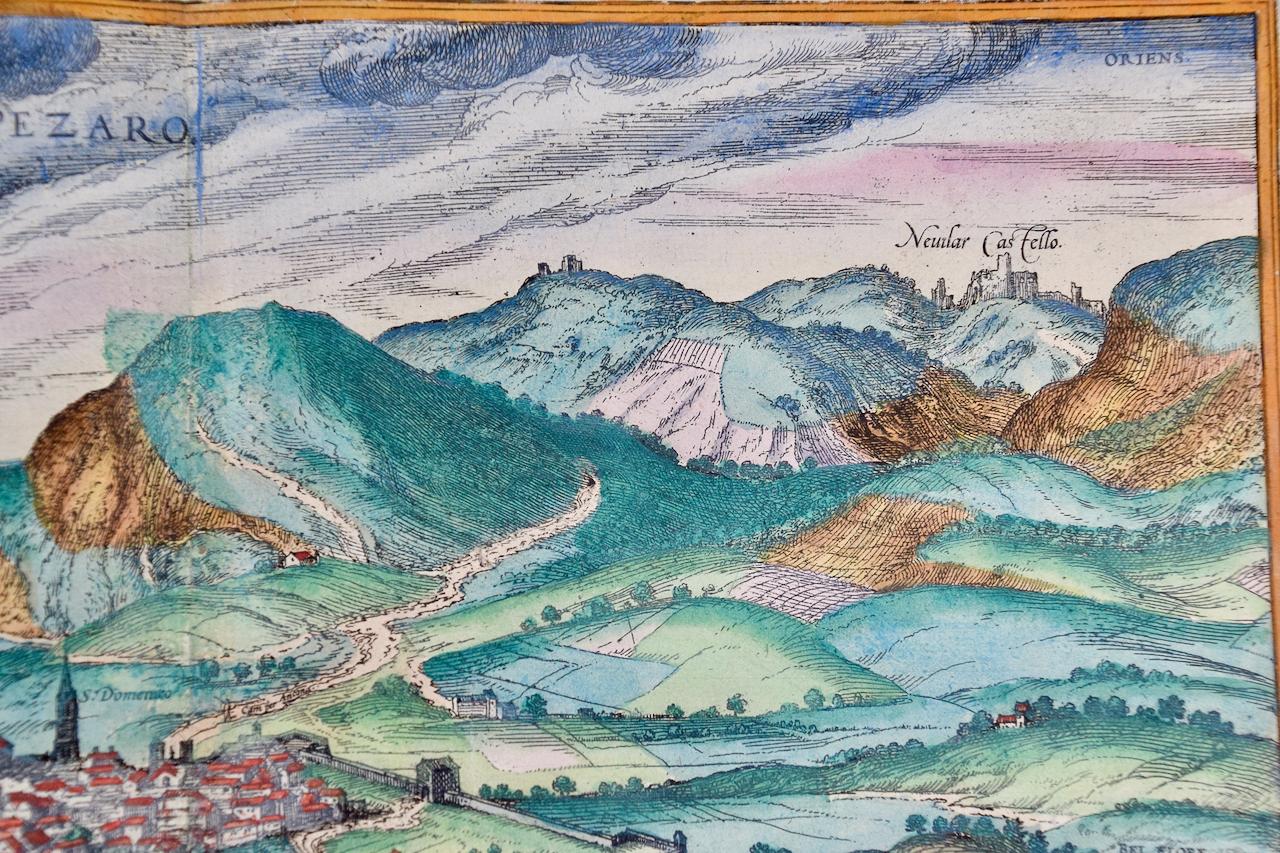 View of Pisaro, Italy: A 16th Century Hand-colored Map by Braun & Hogenberg - Gris Print par Frans Hogenberg