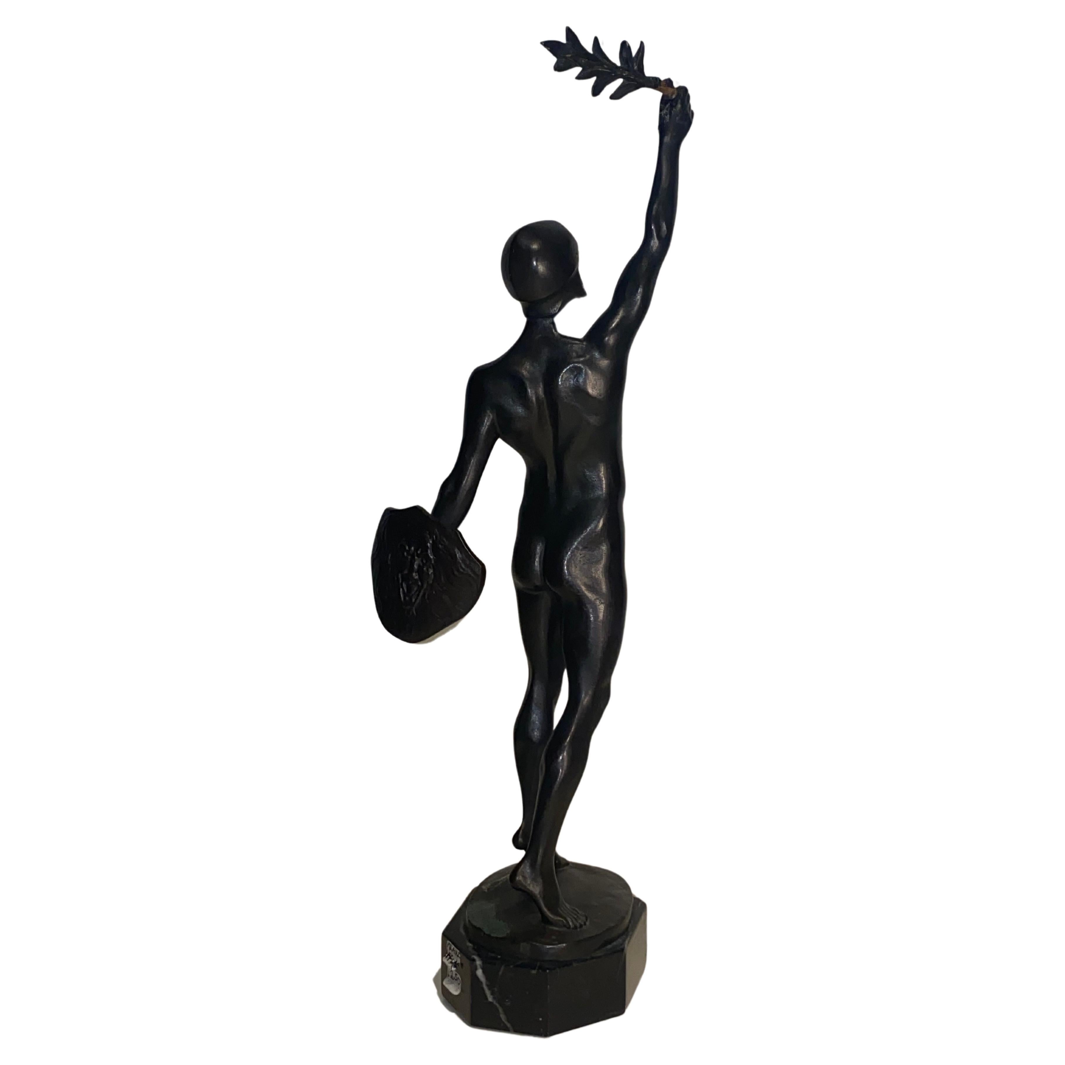 Franz Iffland, « Persée le Victor » - Sculpture en bronze, vers le XIXe siècle en vente 6