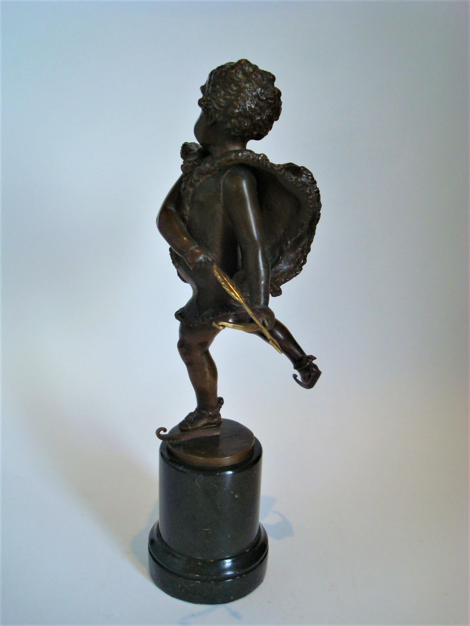 Allemand Sculpture en bronze de Franz Iffland représentant un garçon patineur de glace Cupidon, vers 1900 en vente