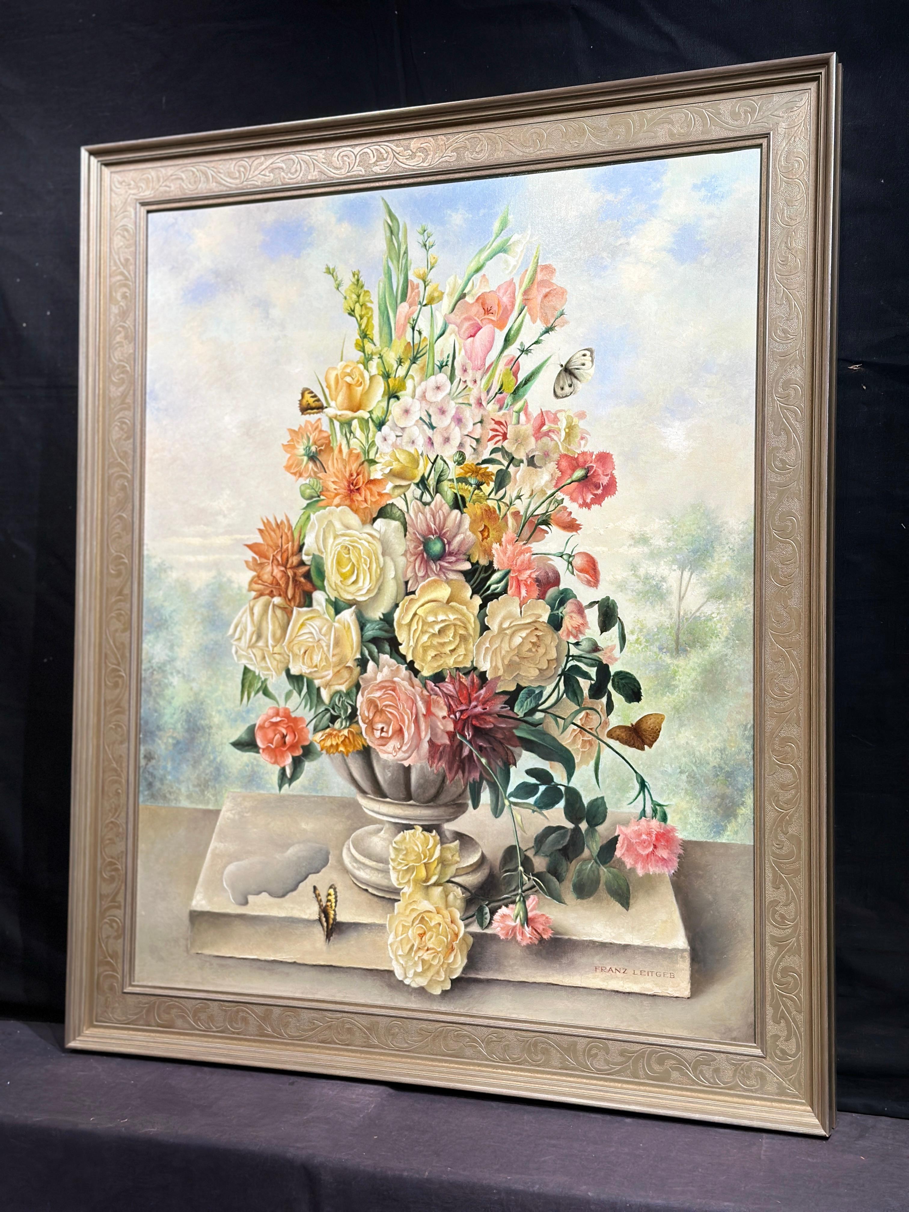 Floral Still Life in Fluted Bowl - Realist Painting by Franz Leitgeb