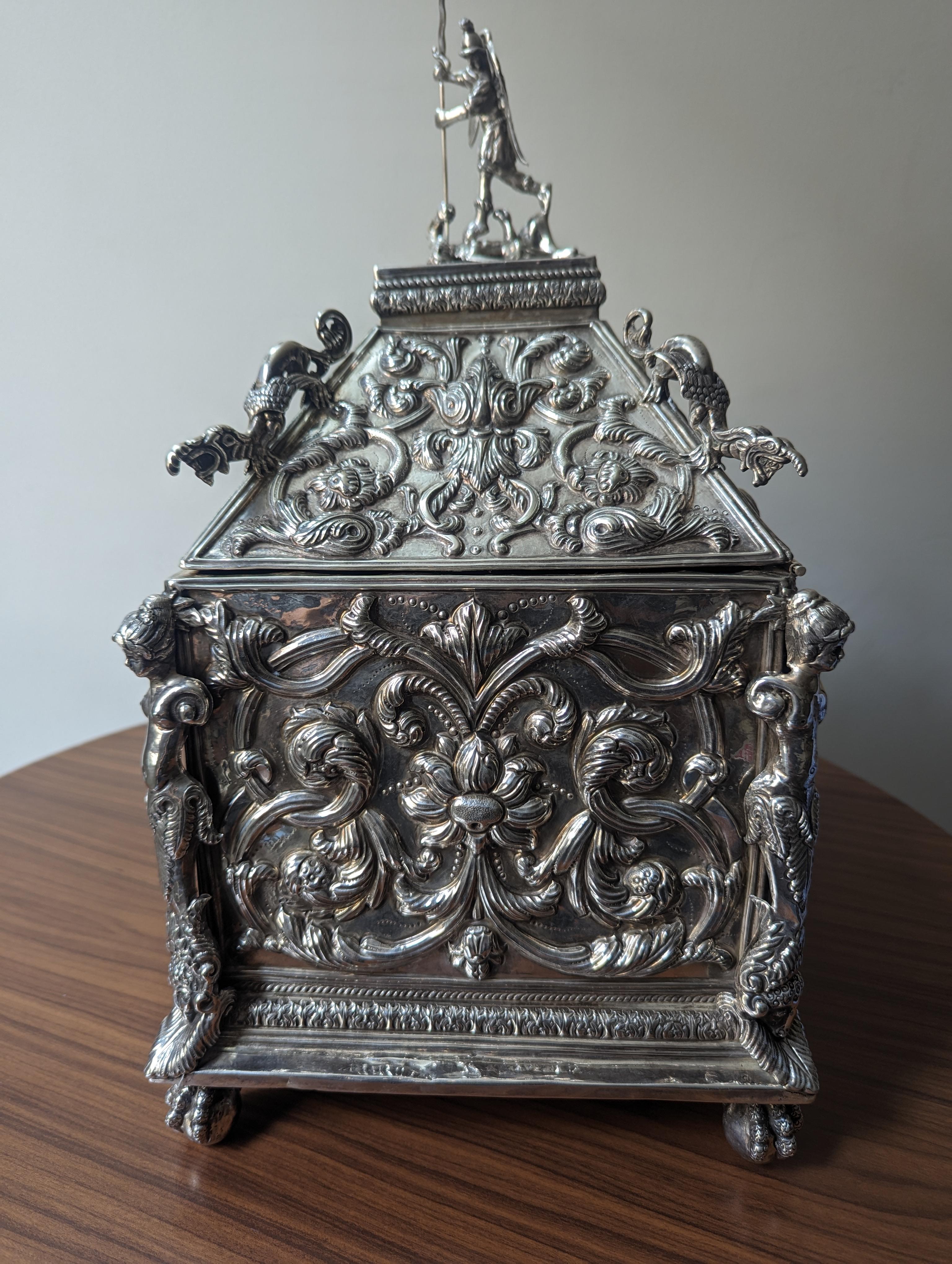 Cofre de plata de ley Franz Mayer Siglo XXI y contemporáneo en venta