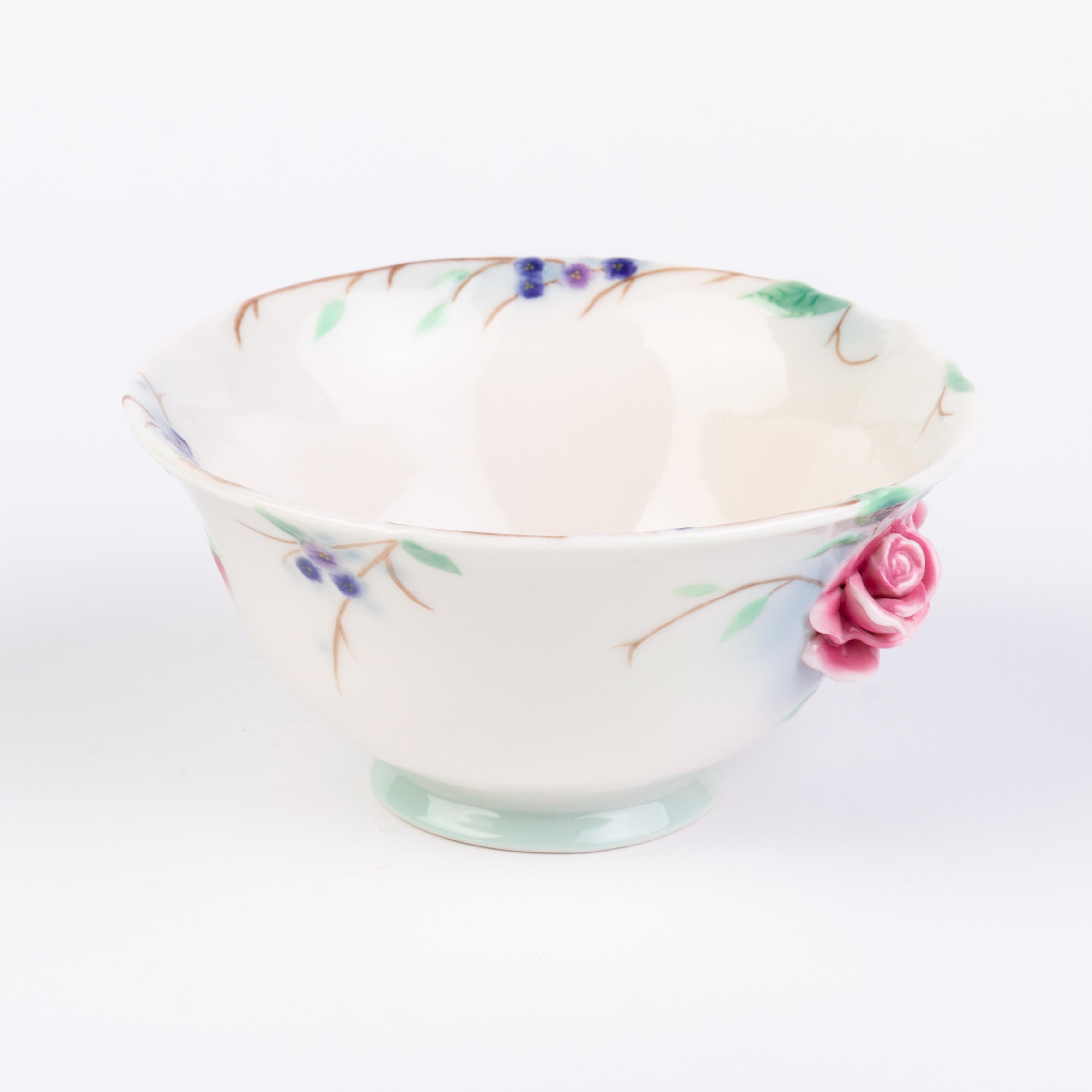 Franz Porcelain Relief Roses Bowl for Royal Doulton
Good condition
From a private collection.
Free international shipping.