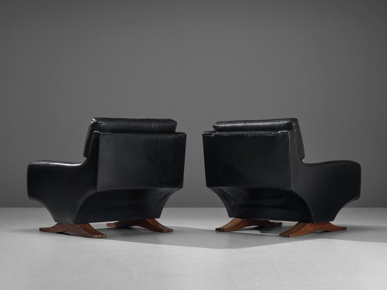 Mid-20th Century Franz Sartori for Flexform Pair of Armchairs in Black Leather For Sale