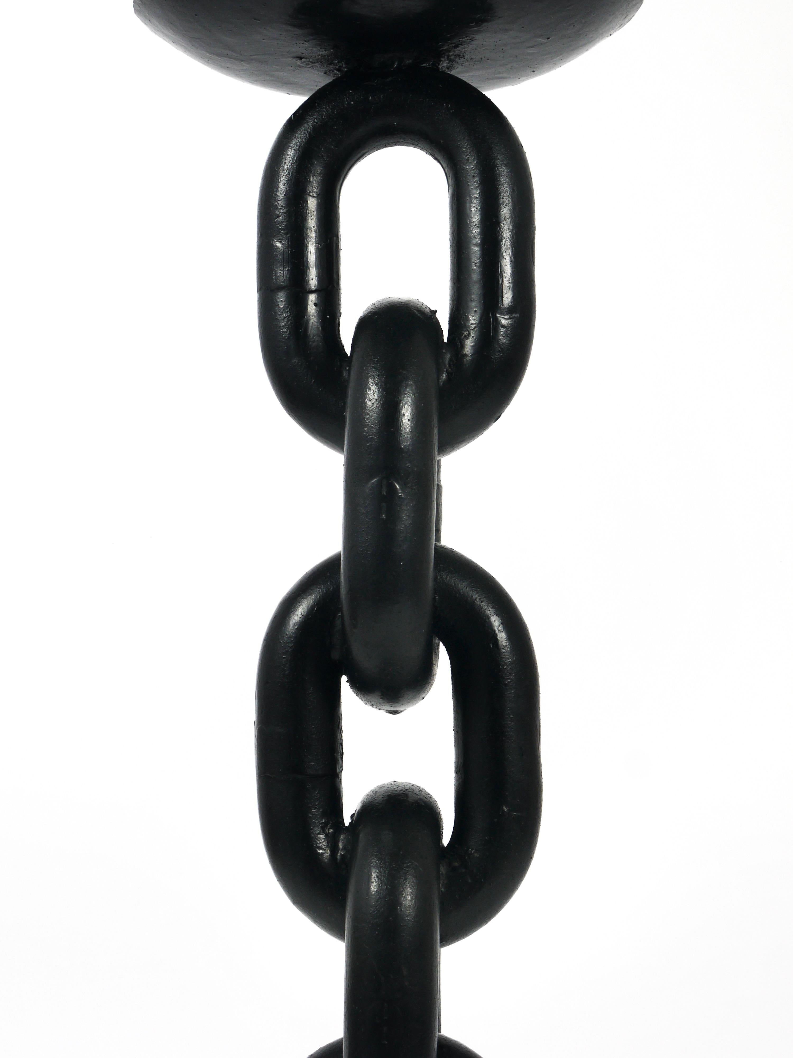 Franz West Style Brutalist Large Iron Chain Link Candleholder Candle Stick, 1970 In Good Condition For Sale In Vienna, AT