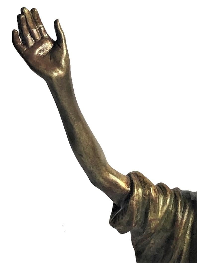 Wiener Bronze-Skulptur-Ablageschale „Gebetender Mann“ von Franz Xaver Bergmann, um 1900 (Kaltmalerei) im Angebot