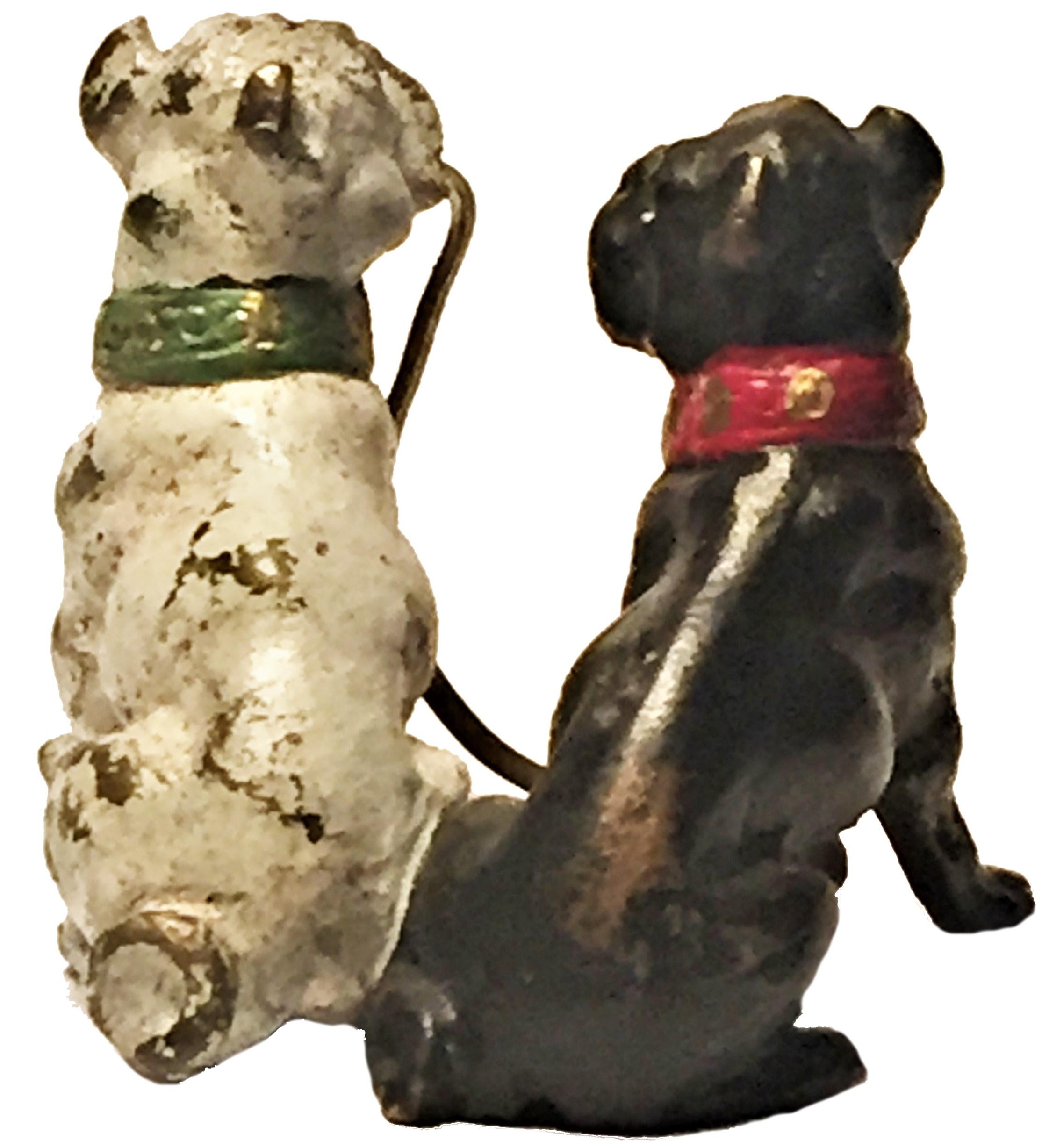 Jugendstil Franz Xavier Bergmann Pair of French Bulldogs Miniature Vienna Bronze circa 1900 For Sale