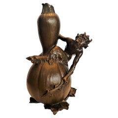 Skulpturale Knospenvase von Franz Xavier Bergmann, Wiener Bronze, um 1900