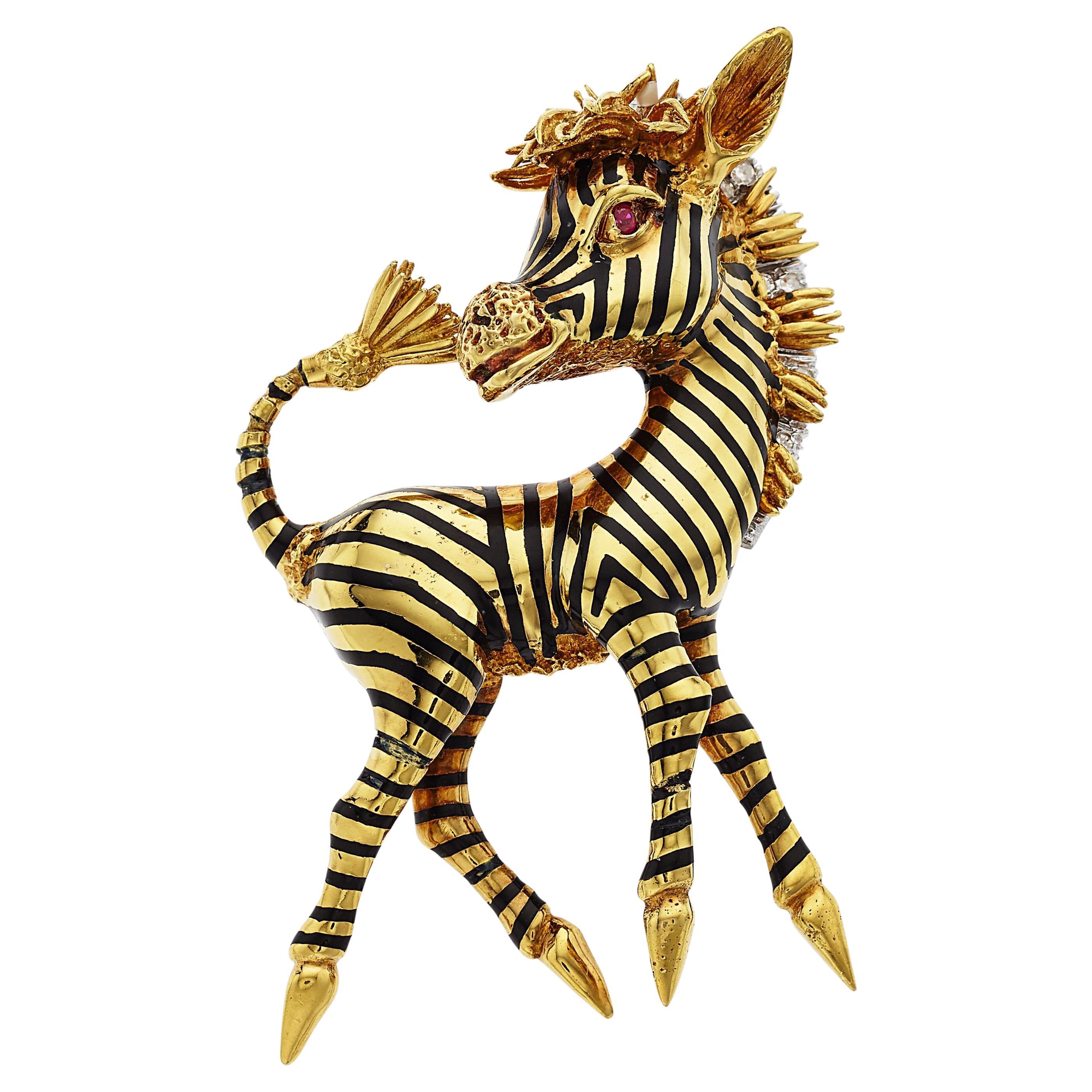 How can you tell if a brooch is valuable?