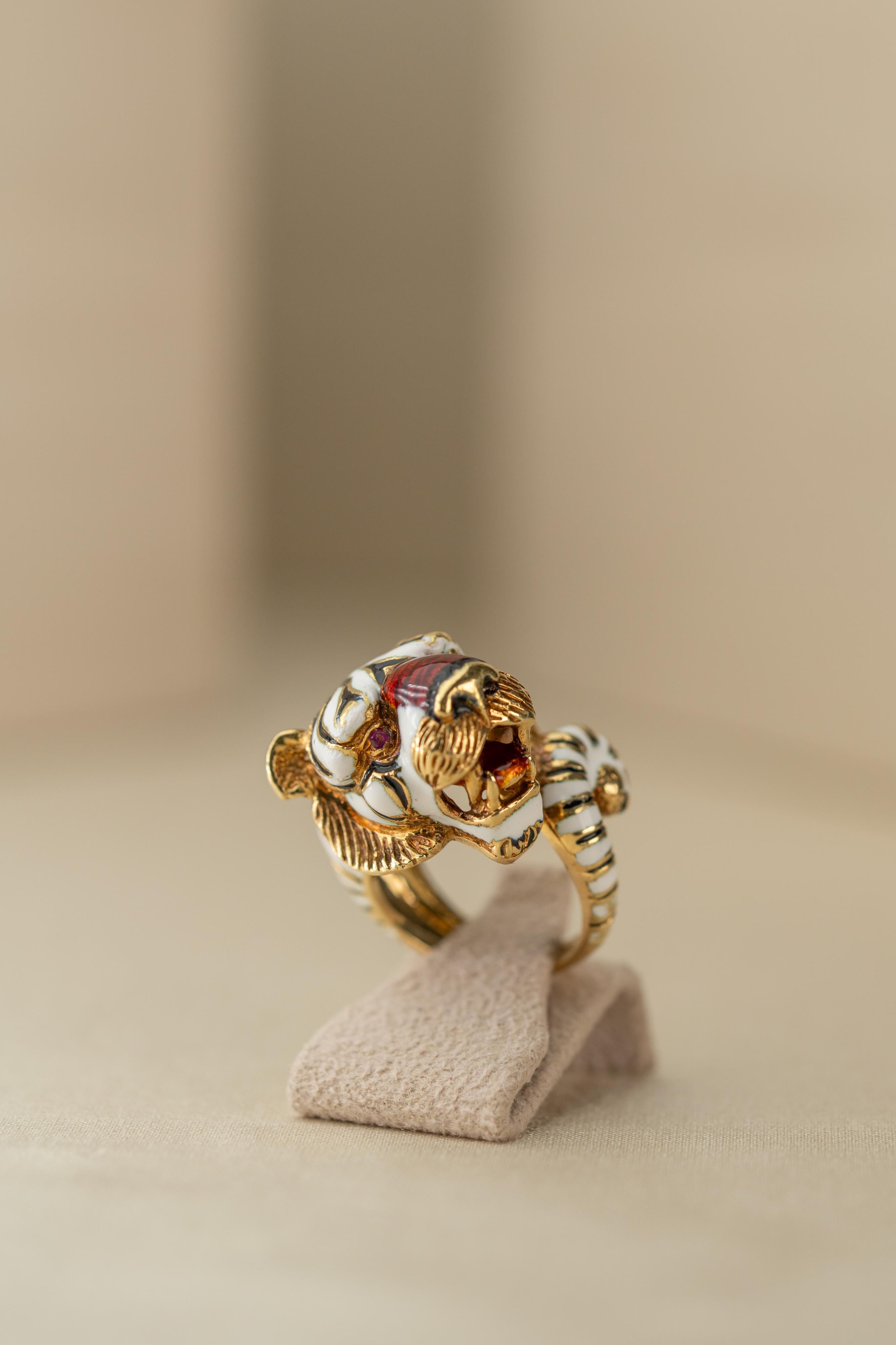 Frascarolo 18kt Gold Tiger Ring with Enamel and Rubies, Circa 1968 For ...
