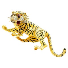 Frascarolo Diamond Emerald Enamel Gold Tiger Clip Brooch