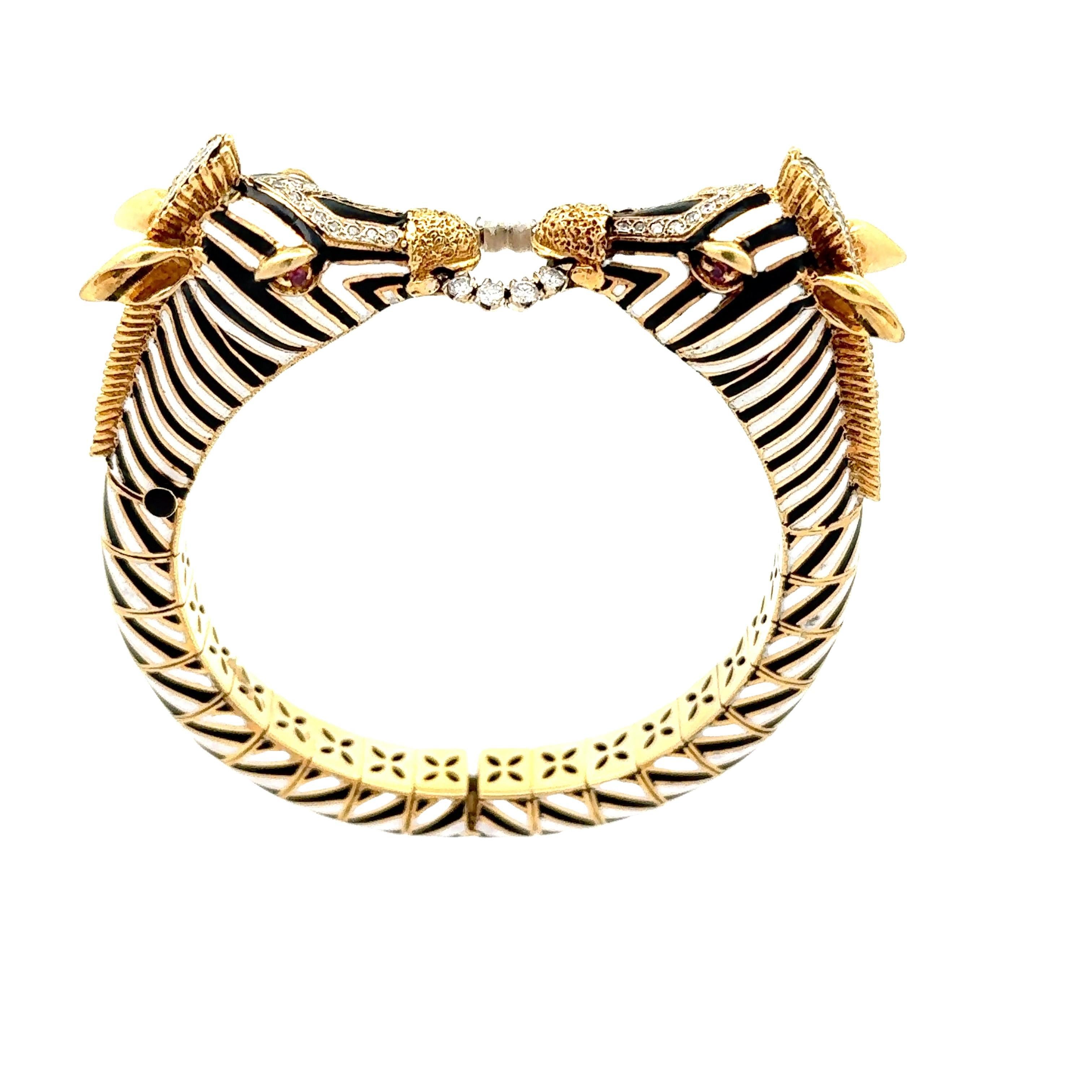 Round Cut Frascarolo Diamond Enamel 18k Yellow Gold Twin Zebra Bracelet For Sale