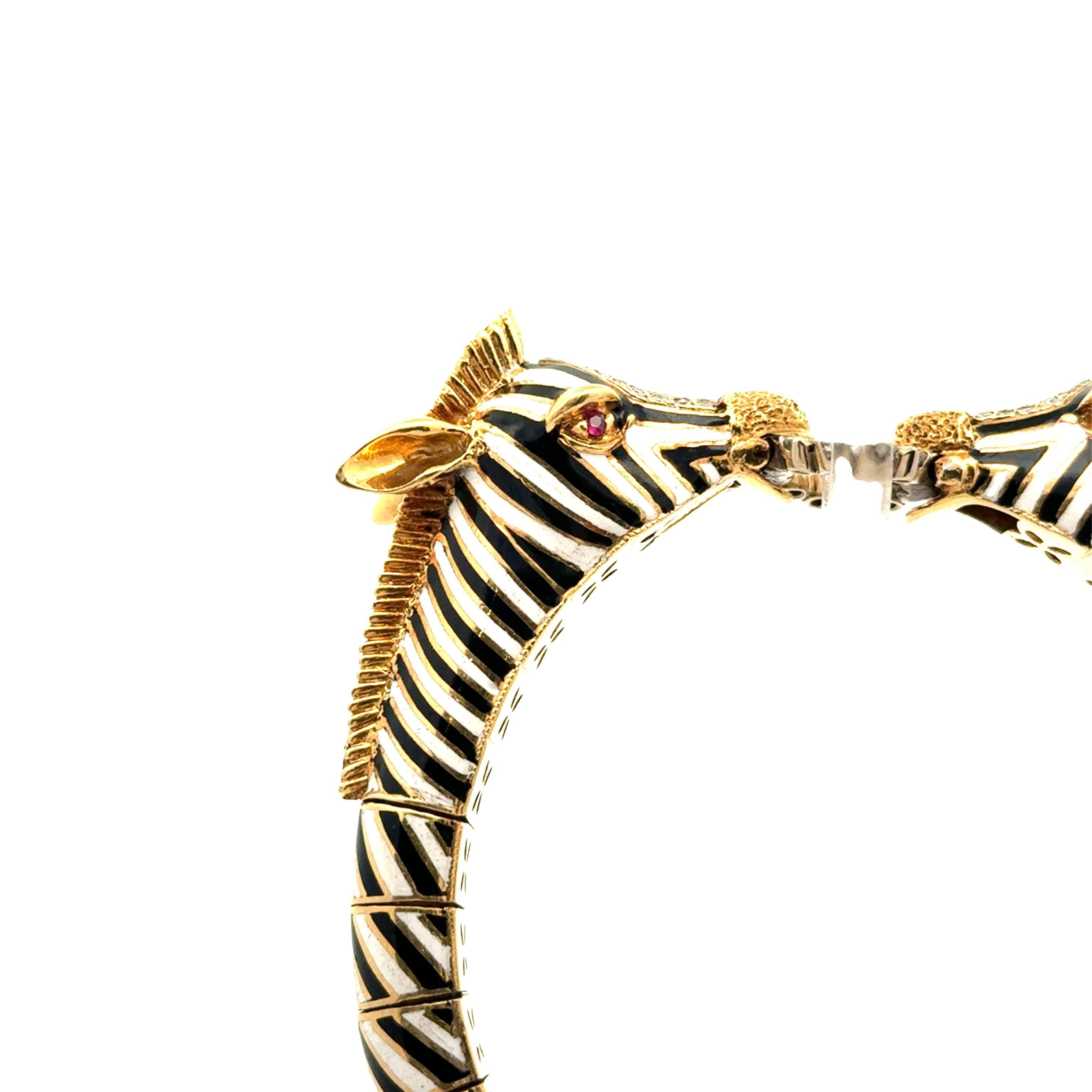 Women's Frascarolo Diamond Enamel 18k Yellow Gold Twin Zebra Bracelet For Sale