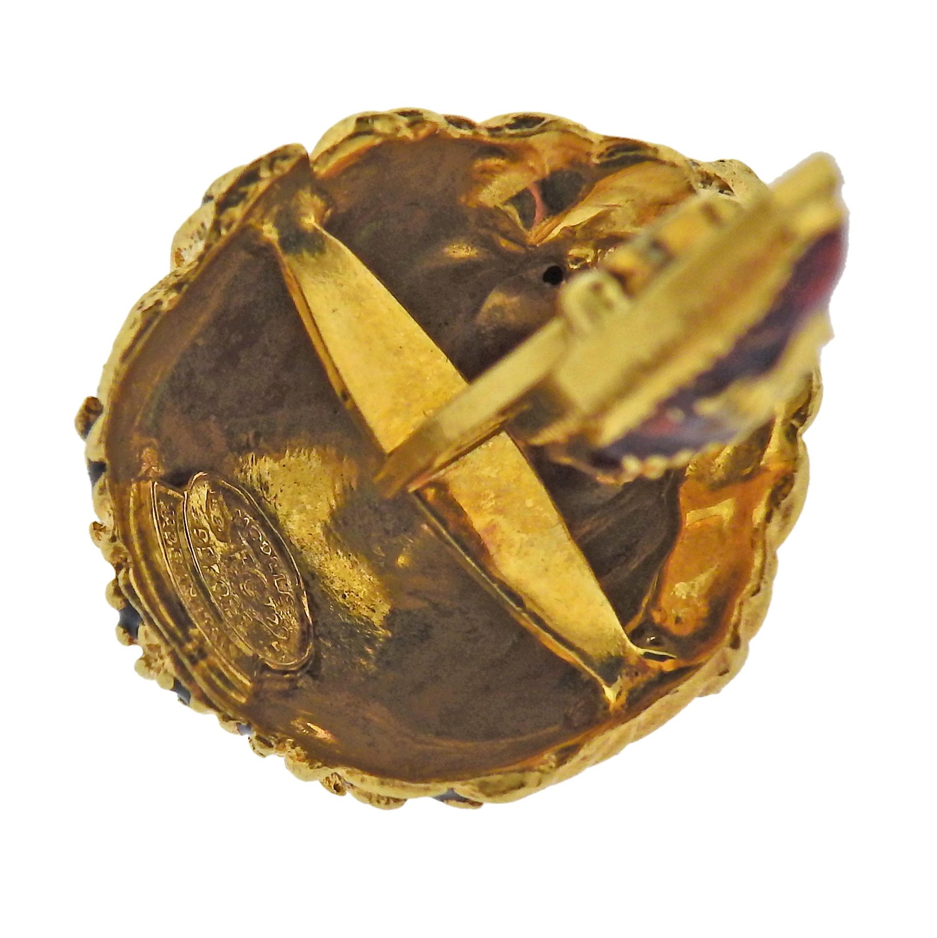 Round Cut Frascarolo Gold Diamond Enamel Emerald Lion Cufflinks For Sale