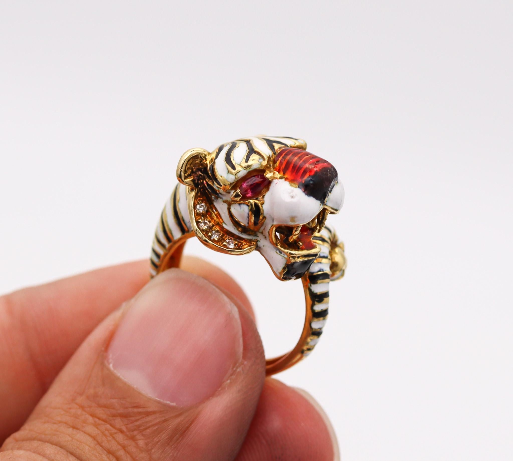 Women's Frascarolo Milano Enameled Tiger Cocktail Ring in 18Kt Gold Diamonds And Rubies For Sale