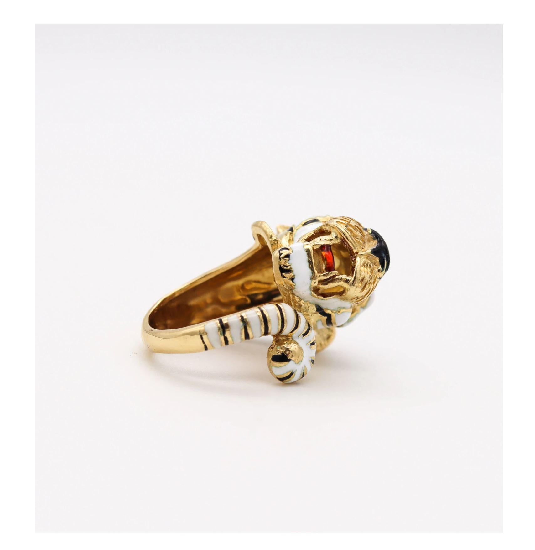 Modernist Frascarolo Milano Enameled Tiger Cocktail Ring in 18Kt Yellow Gold with Rubies