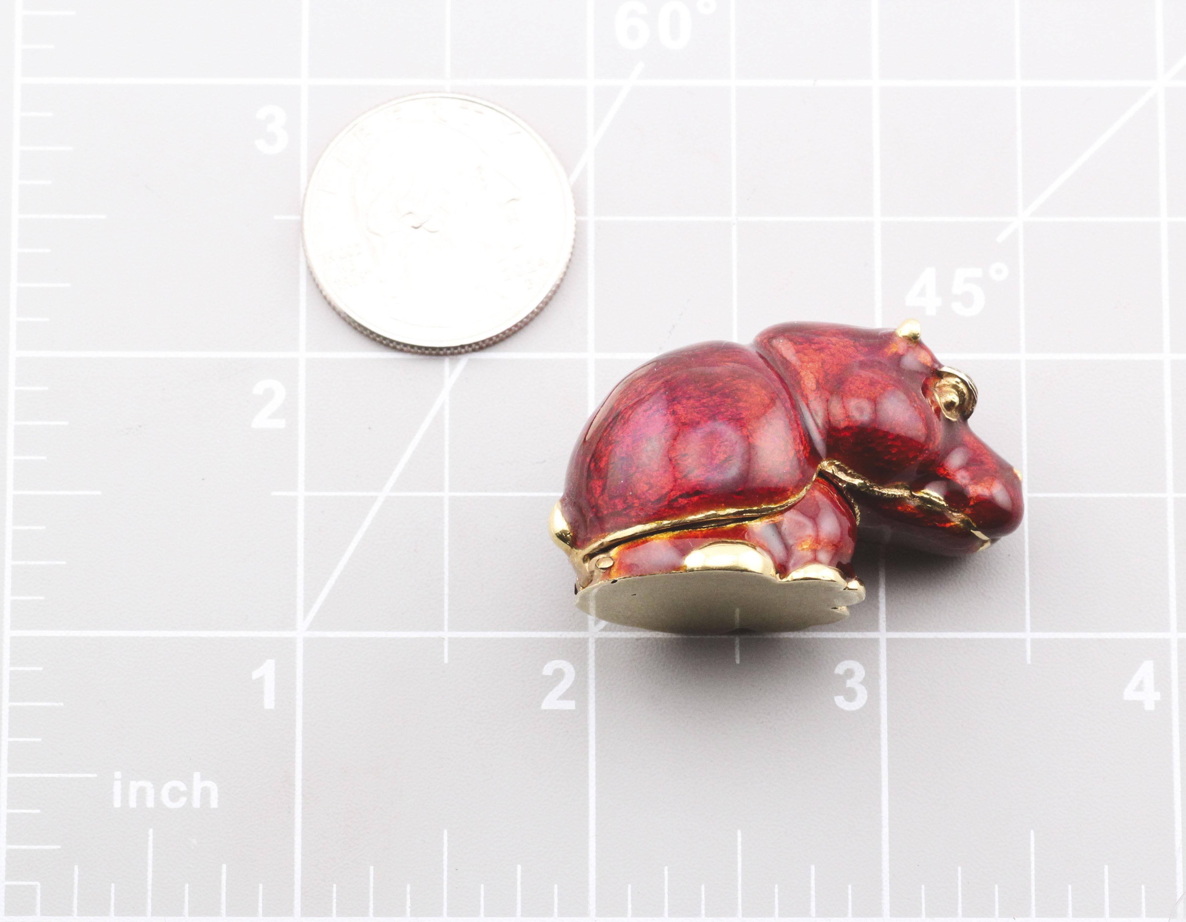 Frascarolo Rare Vintage Diamond Enamel 18k Gold Hippo Pillbox For Sale 5
