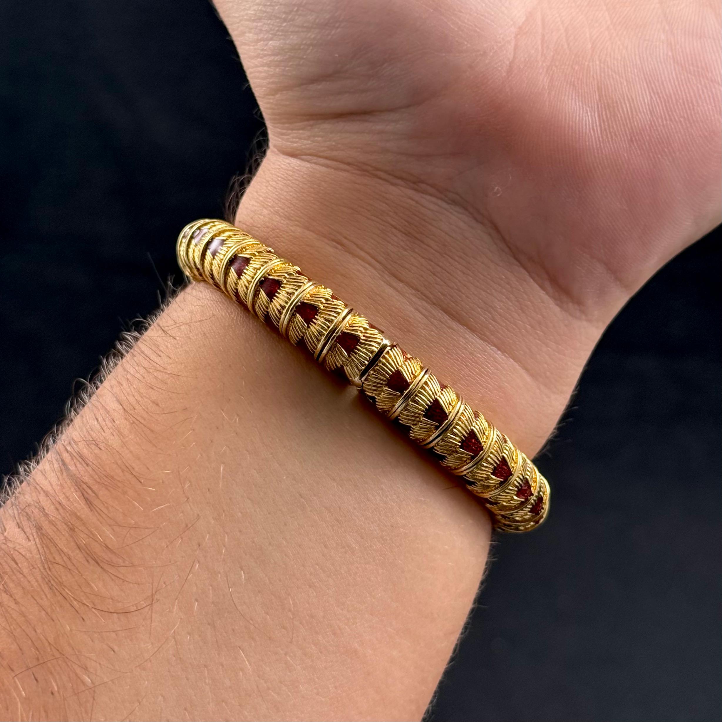 Frascarolo Red Panda Bear Enamel Diamond Bangle Bracelet Yellow Gold Italy 1960s 8