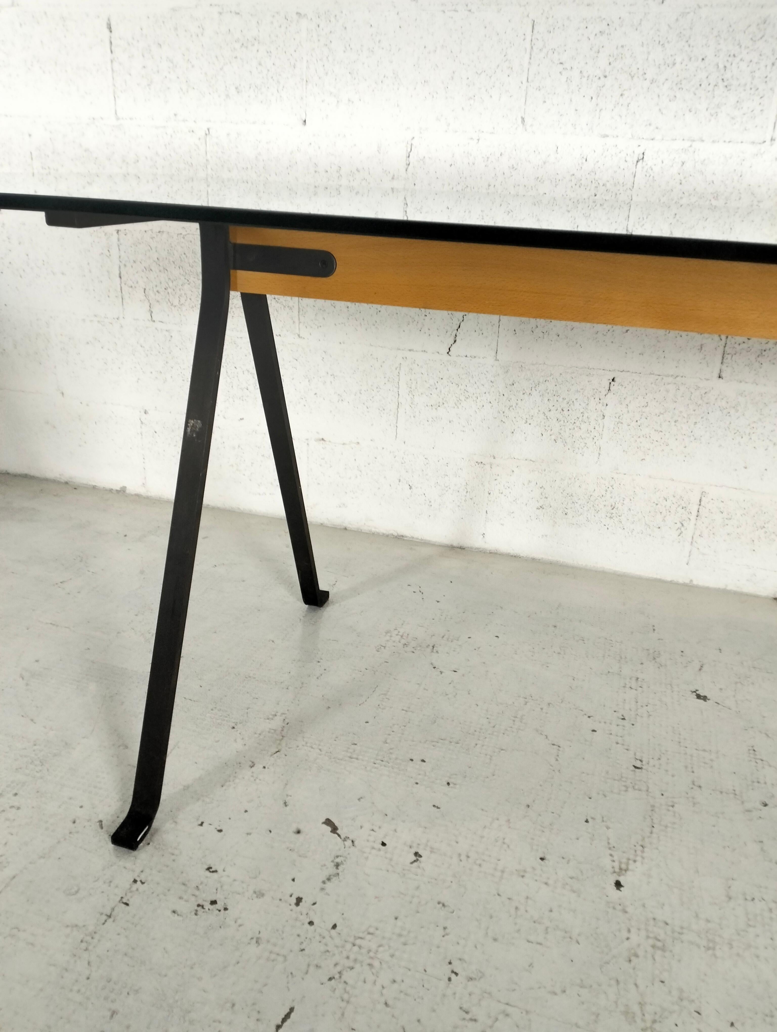Table de salle à manger Frate en métal, verre et bois d'Enzo Mari pour Driade des années 70 en vente 6
