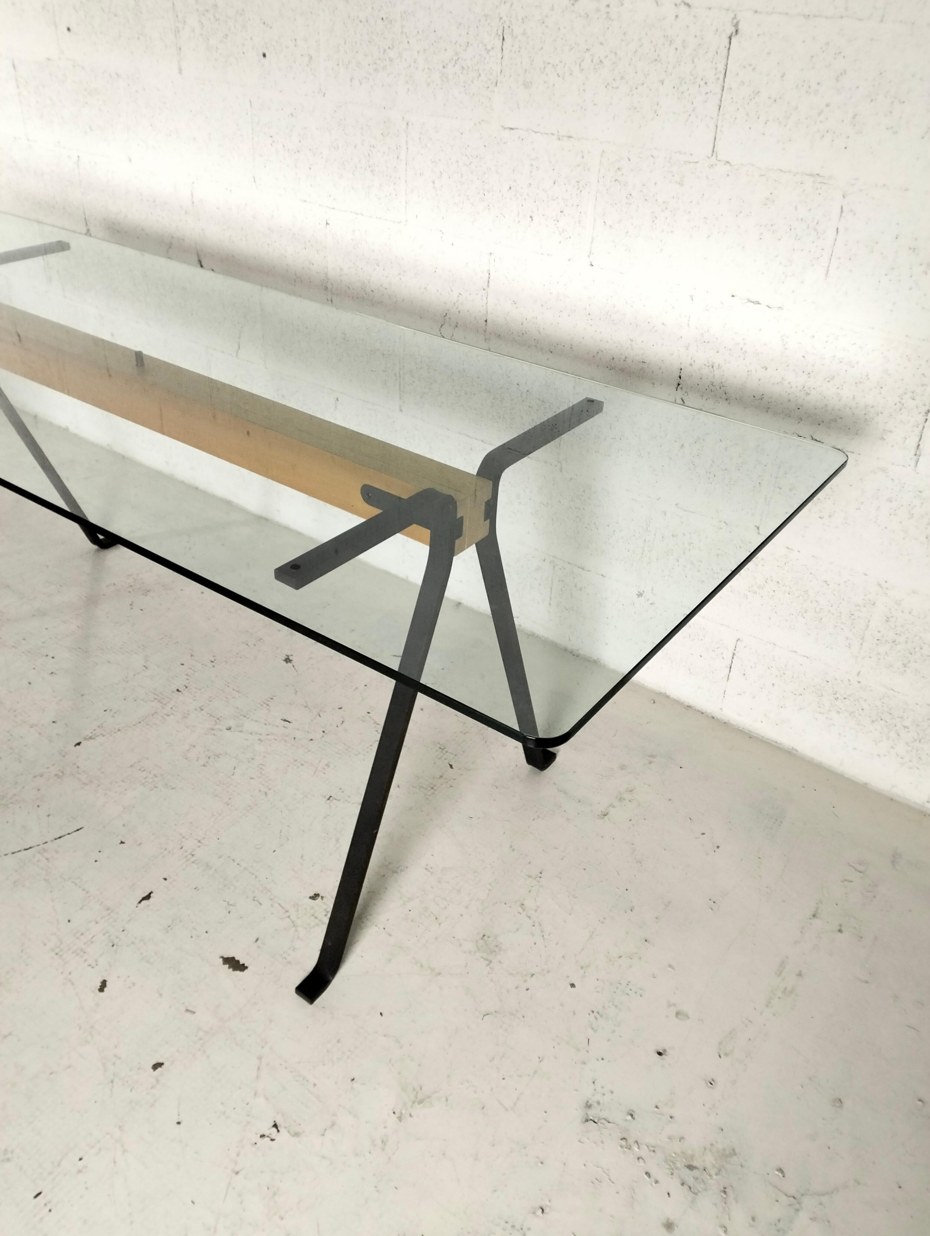 Fin du 20e siècle Table de salle à manger Frate en métal, verre et bois d'Enzo Mari pour Driade des années 70 en vente