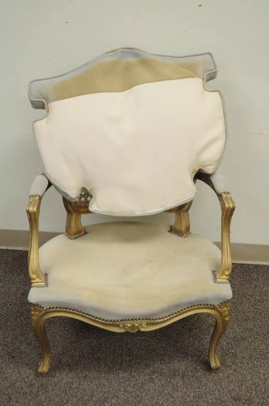Chaise à accoudoirs Fratelli Boffi de style Louis XV en daim canné gris doré en vente 2
