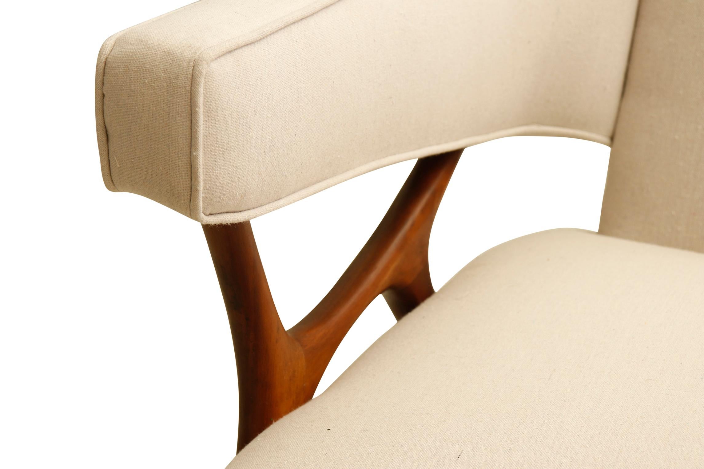 Hand-Crafted Fratelli Boffi Modern Armchair