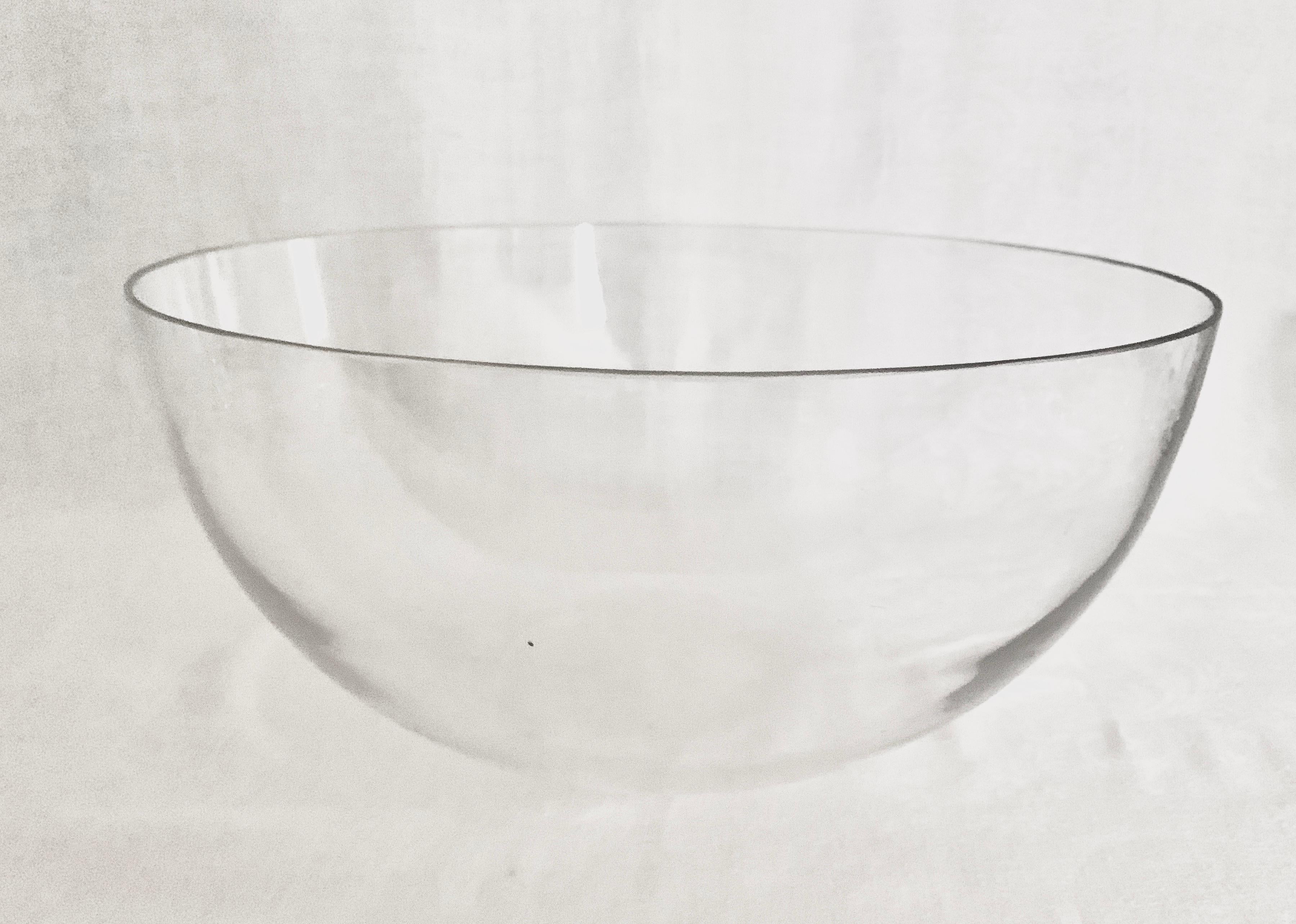 20th Century Fratelli Cacchione Immense Sterling Silver Centerpiece Bowl, Milan, Italy, 1960s For Sale