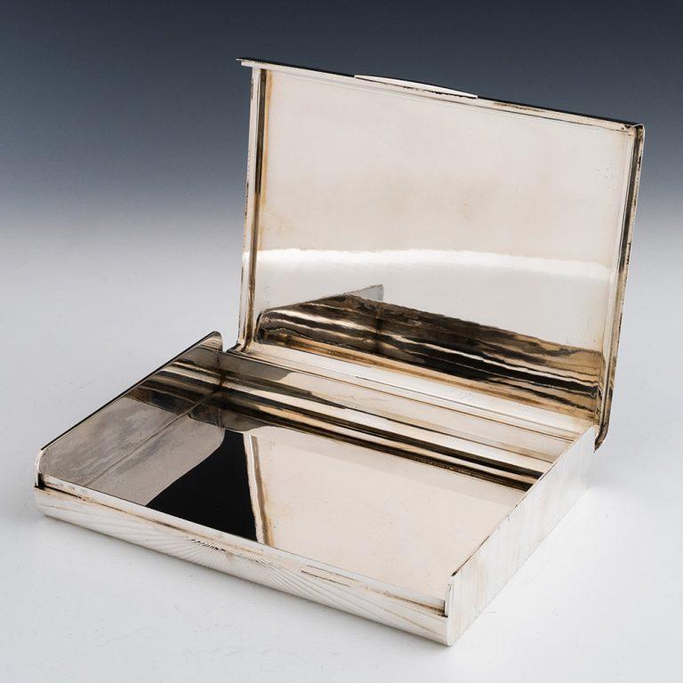 Mid-Century moderno Fratelli Cacchione Silver - Scatola di sigari Milano post 1945 in vendita